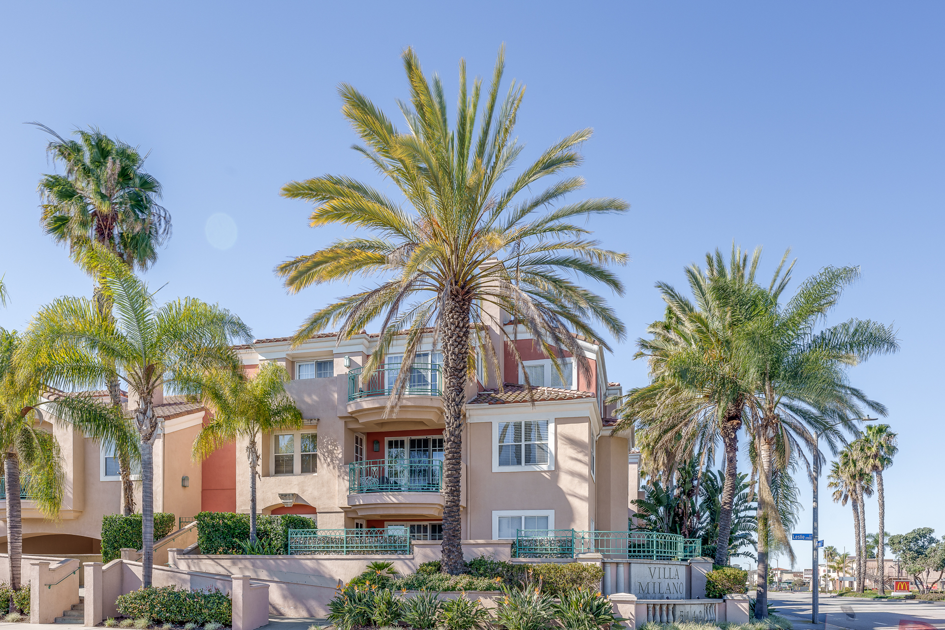 5142 Warner Avenue #107