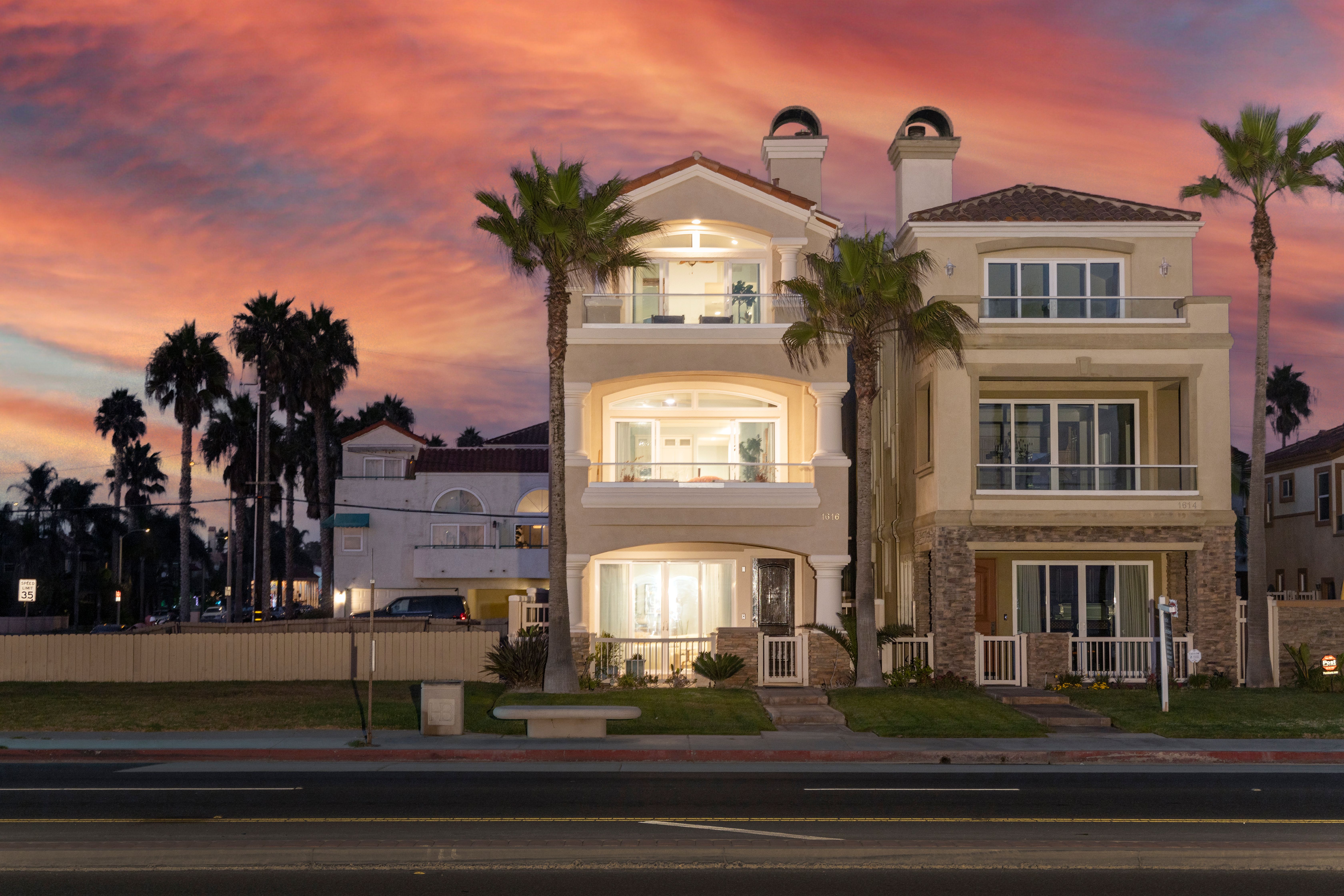 1616 Pacific Coast Highway
