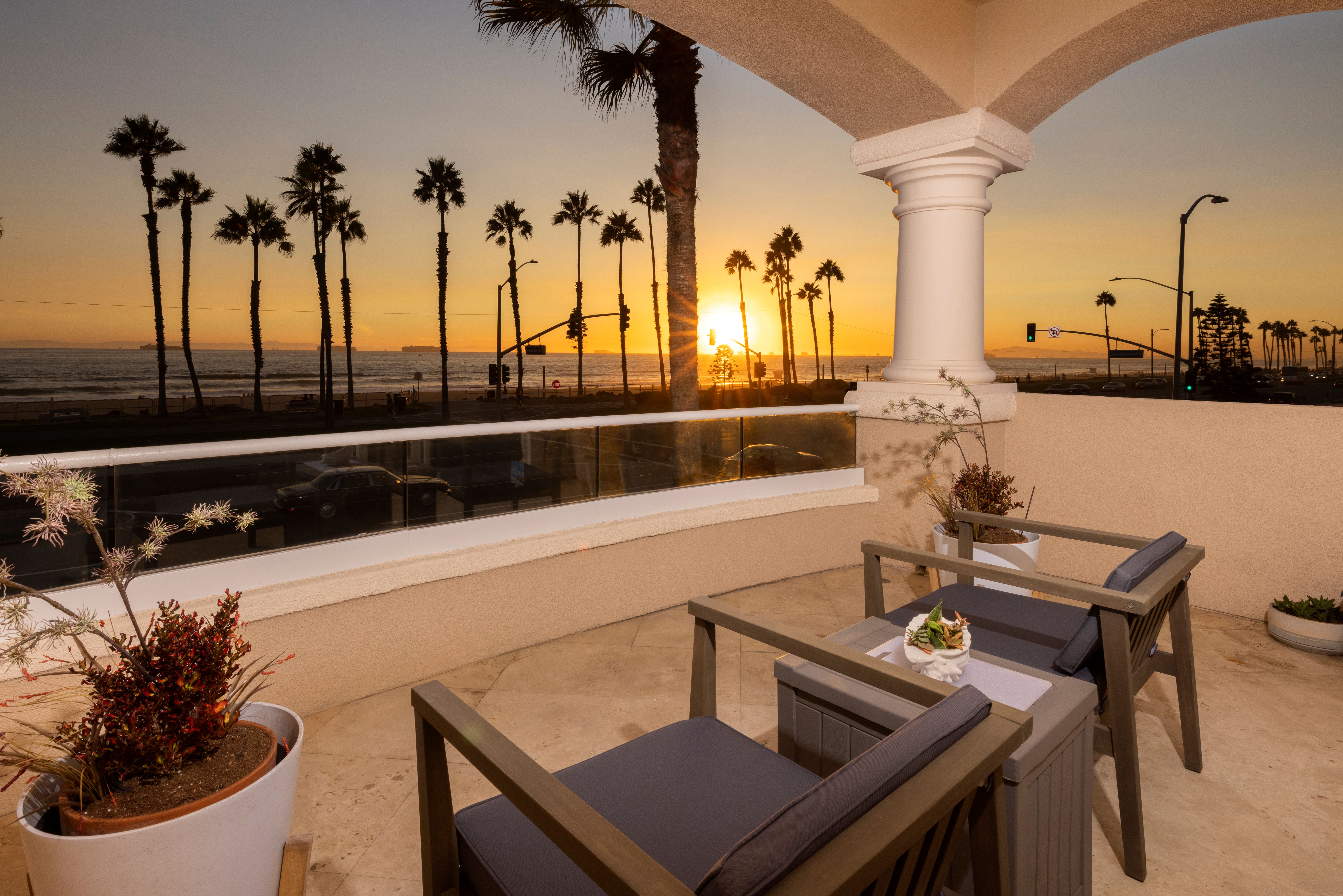 1616 Pacific Coast Highway
