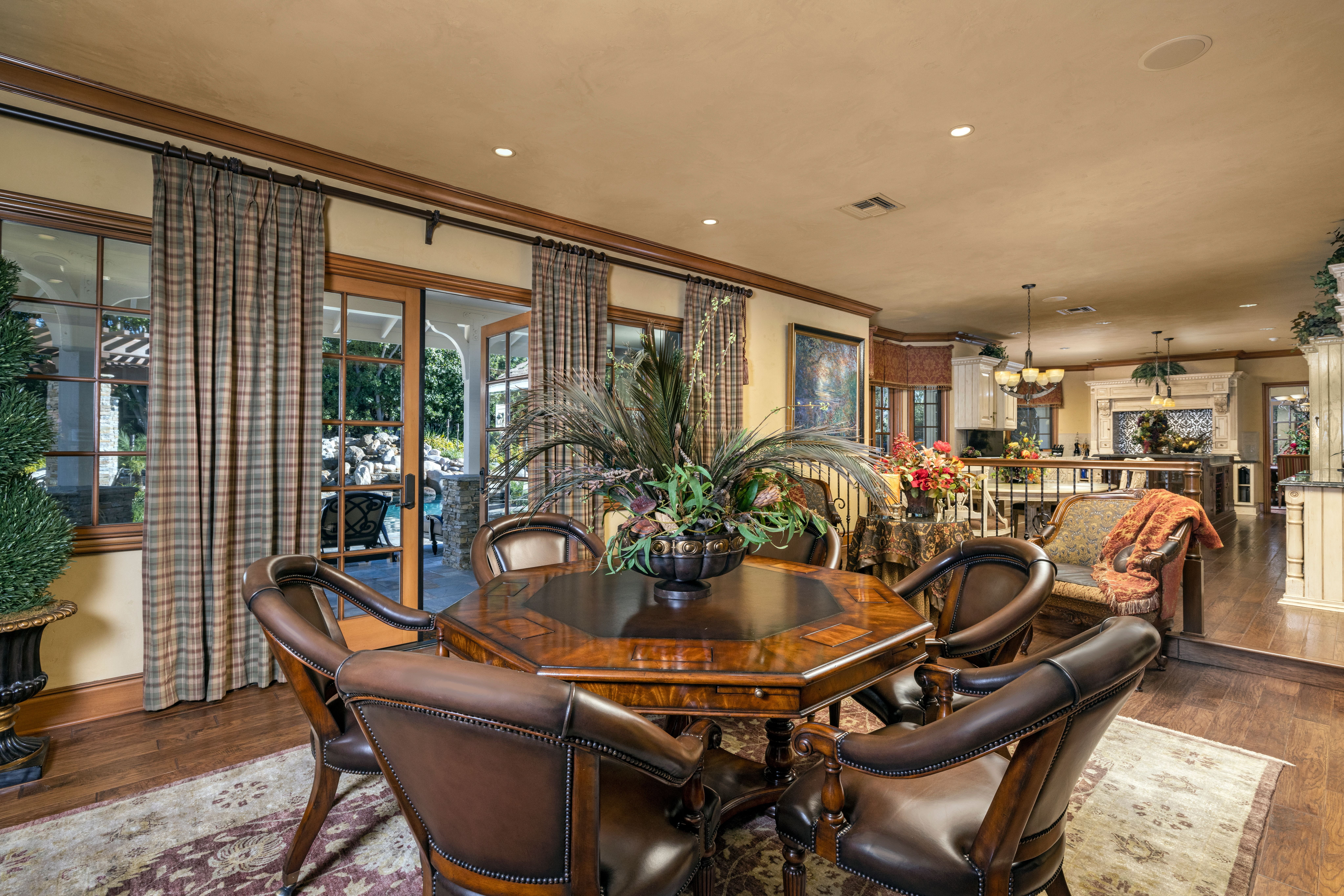 4080 Live Oak Lane