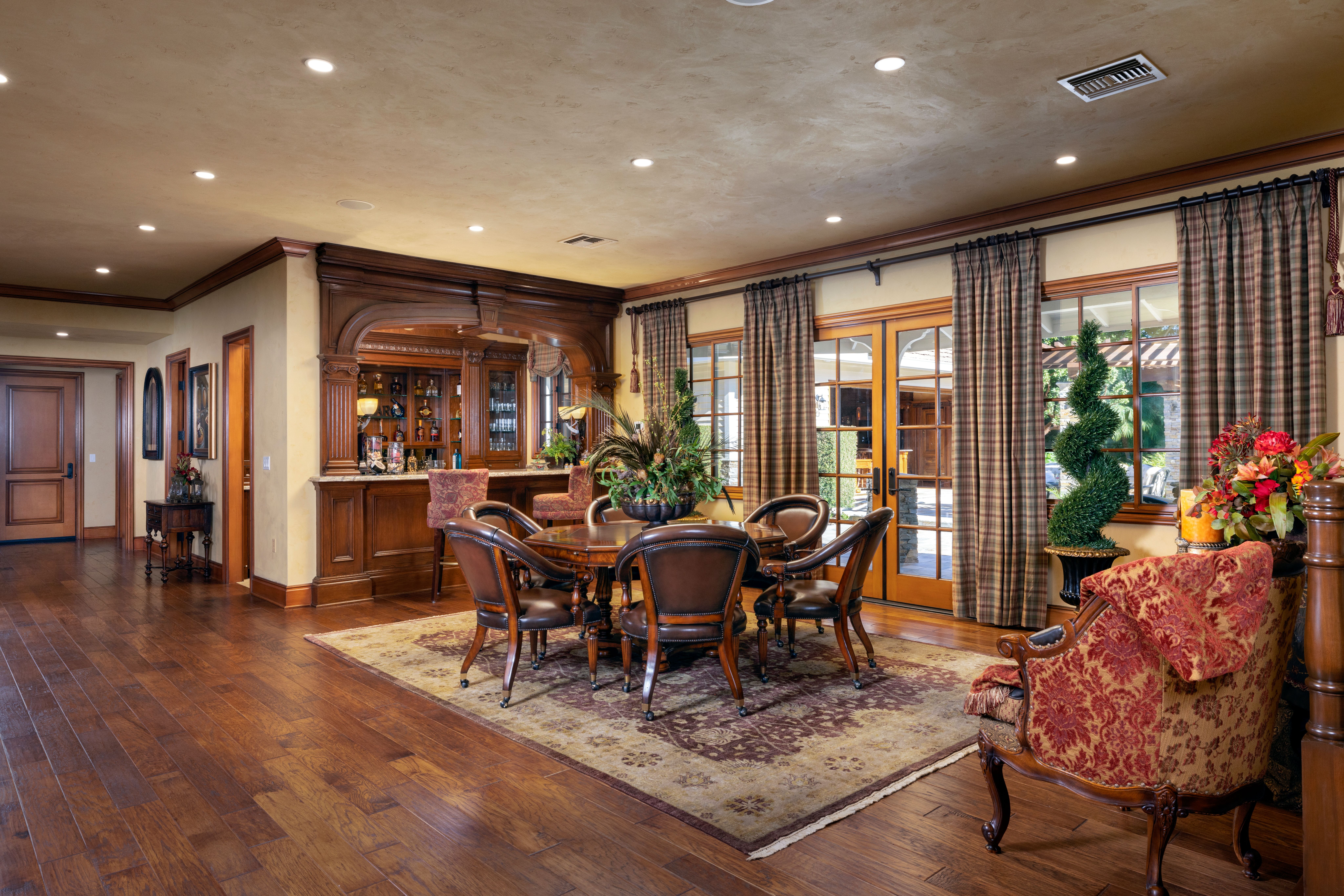 4080 Live Oak Lane