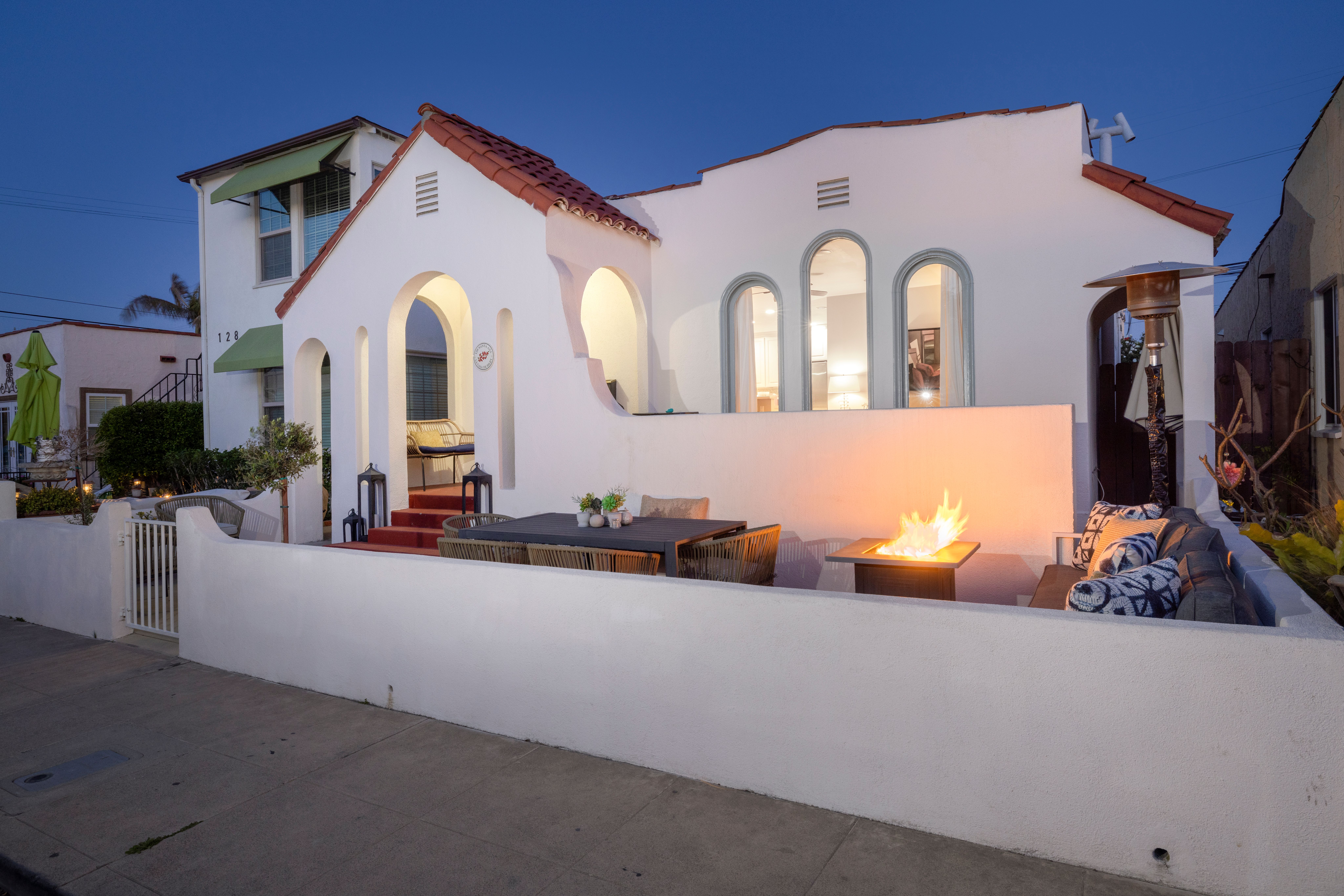 126 Santa Ana Avenue