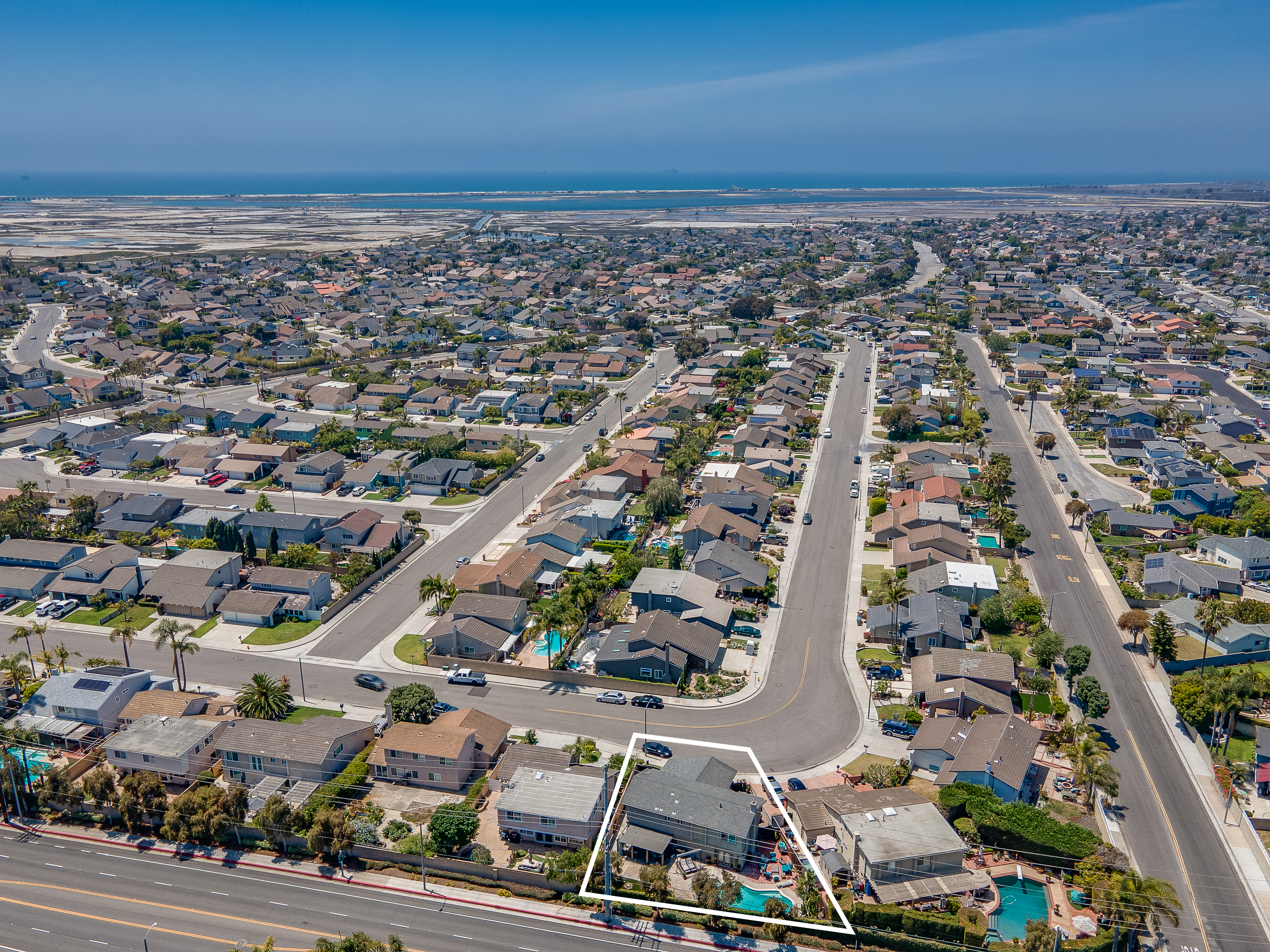 18022 Lakepoint Lane
