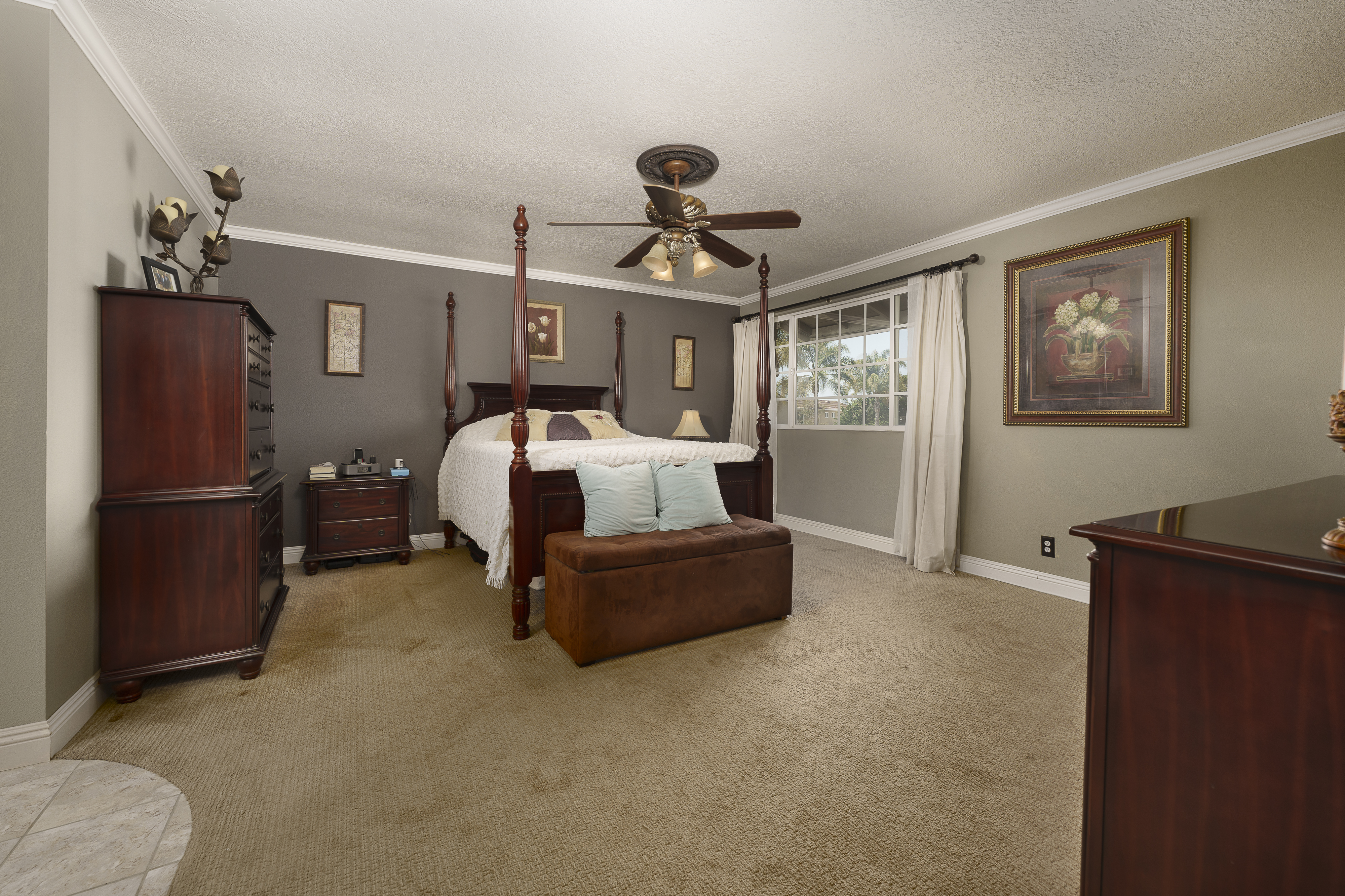 18022 Lakepoint Lane