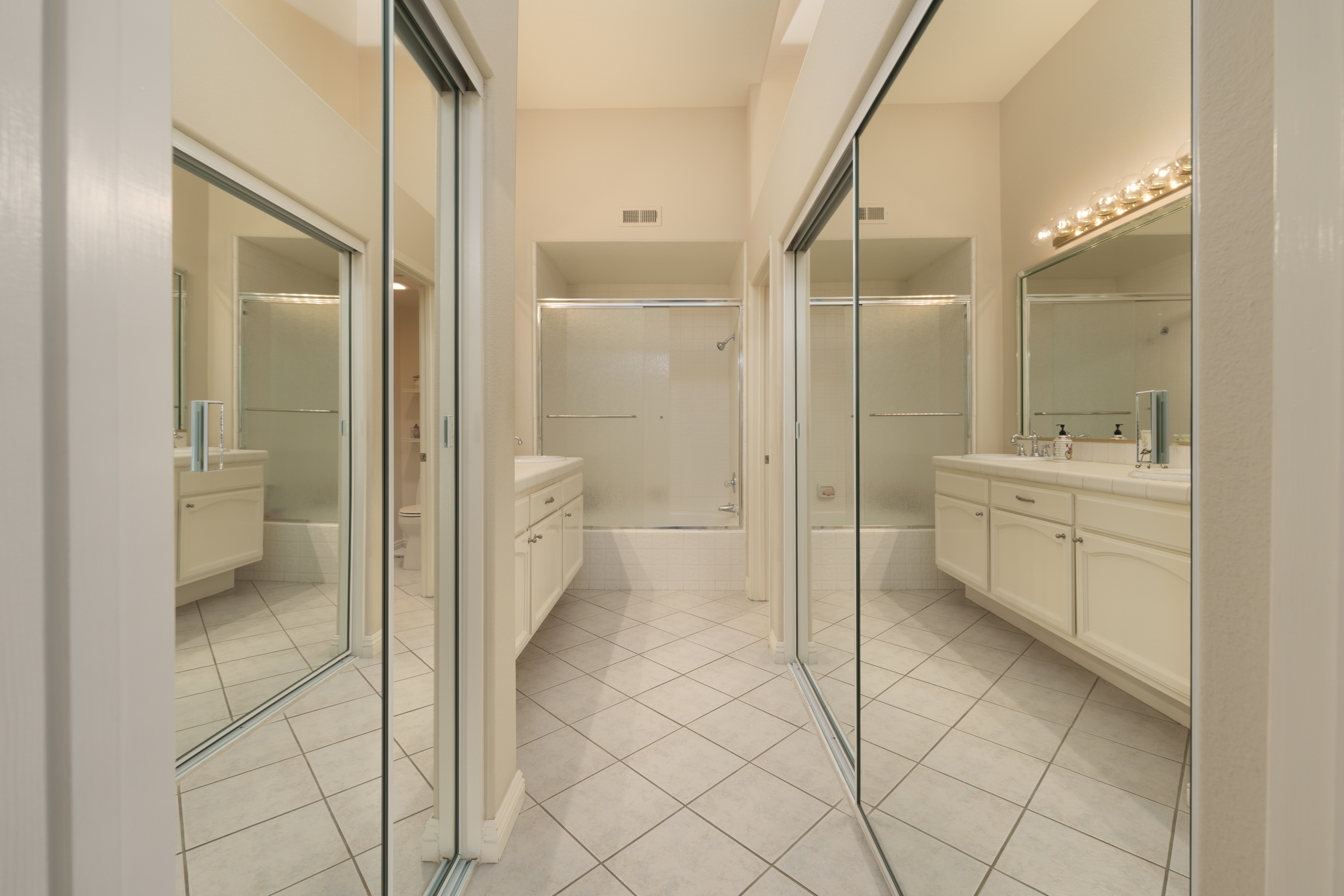 7442 Coho Drive #108