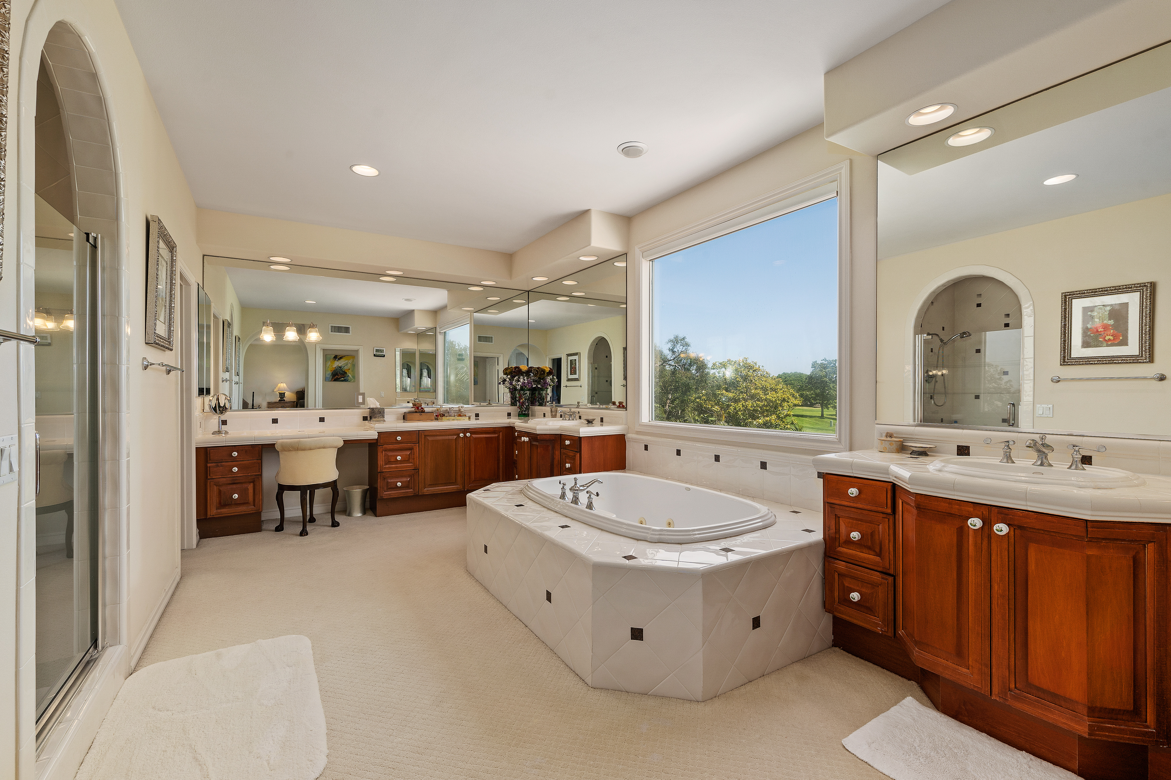 19604 Cloverwood Circle
