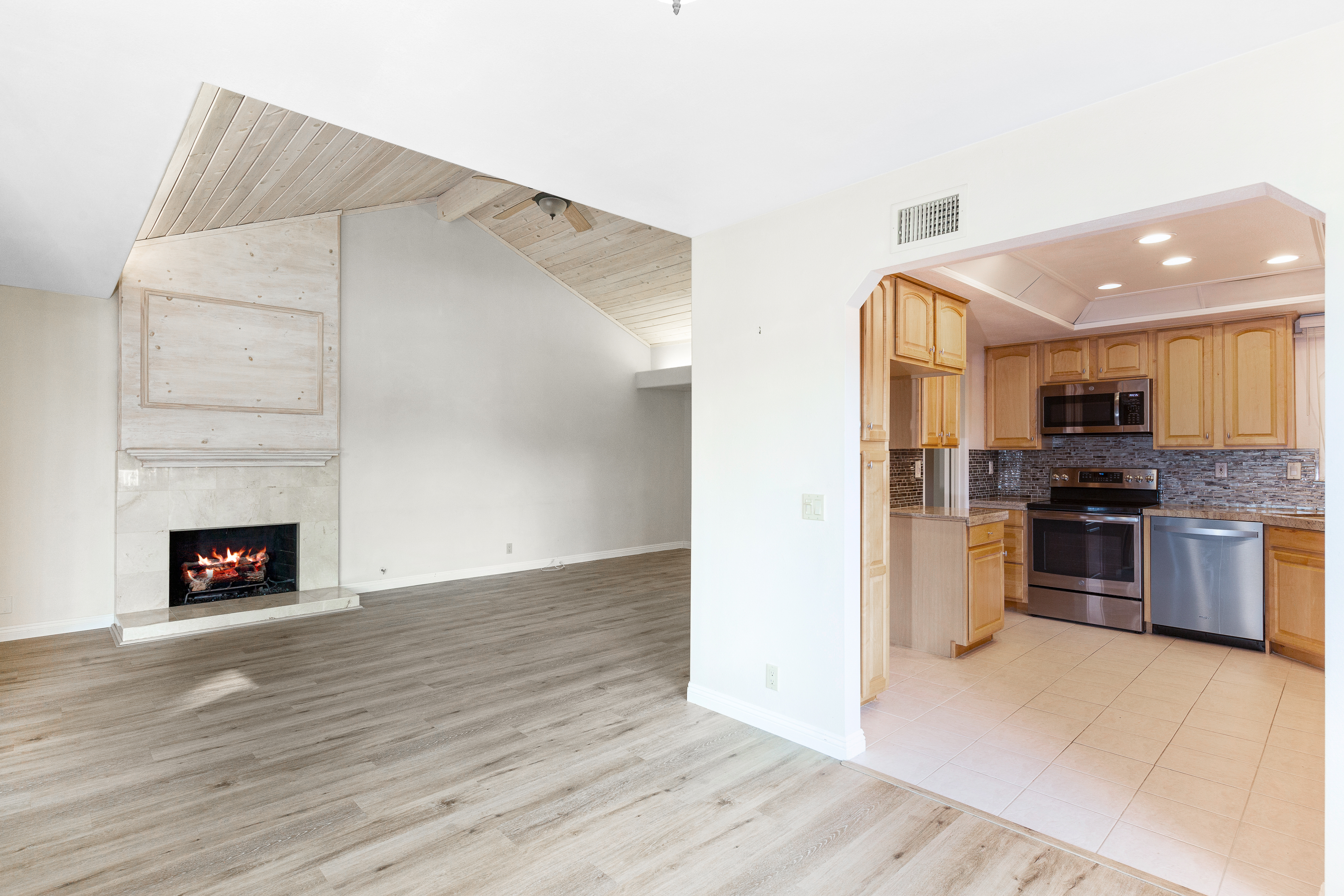 21635 Superior Lane