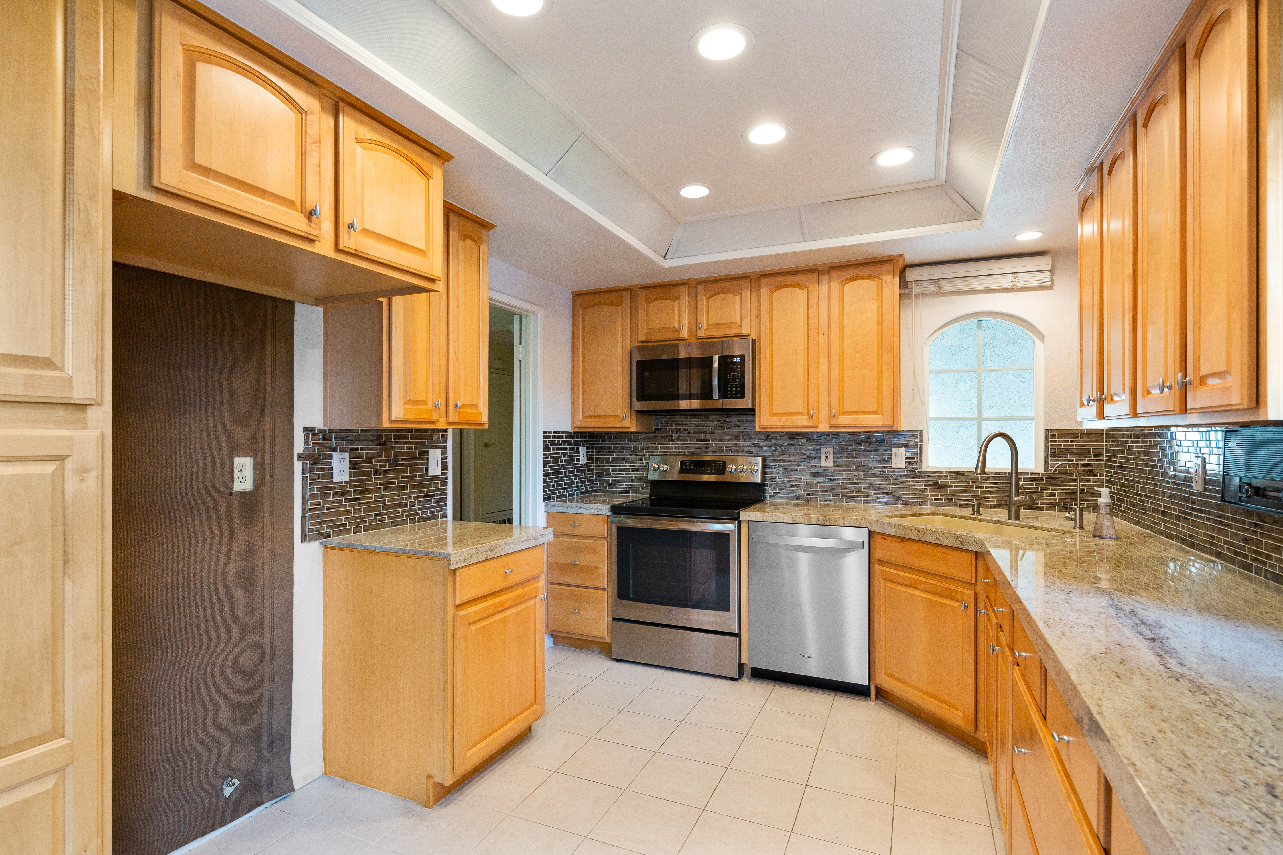 21635 Superior Lane