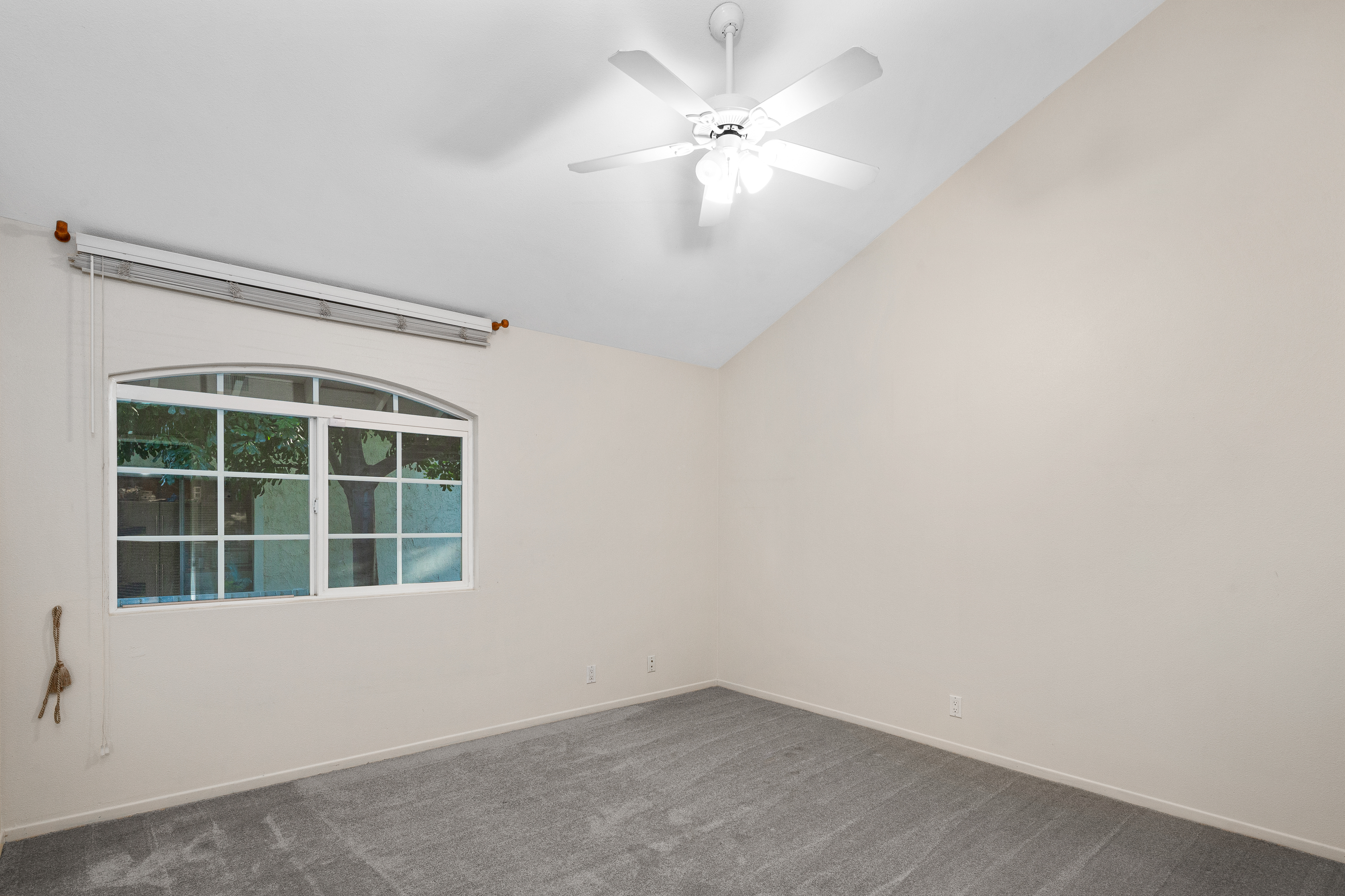 21635 Superior Lane
