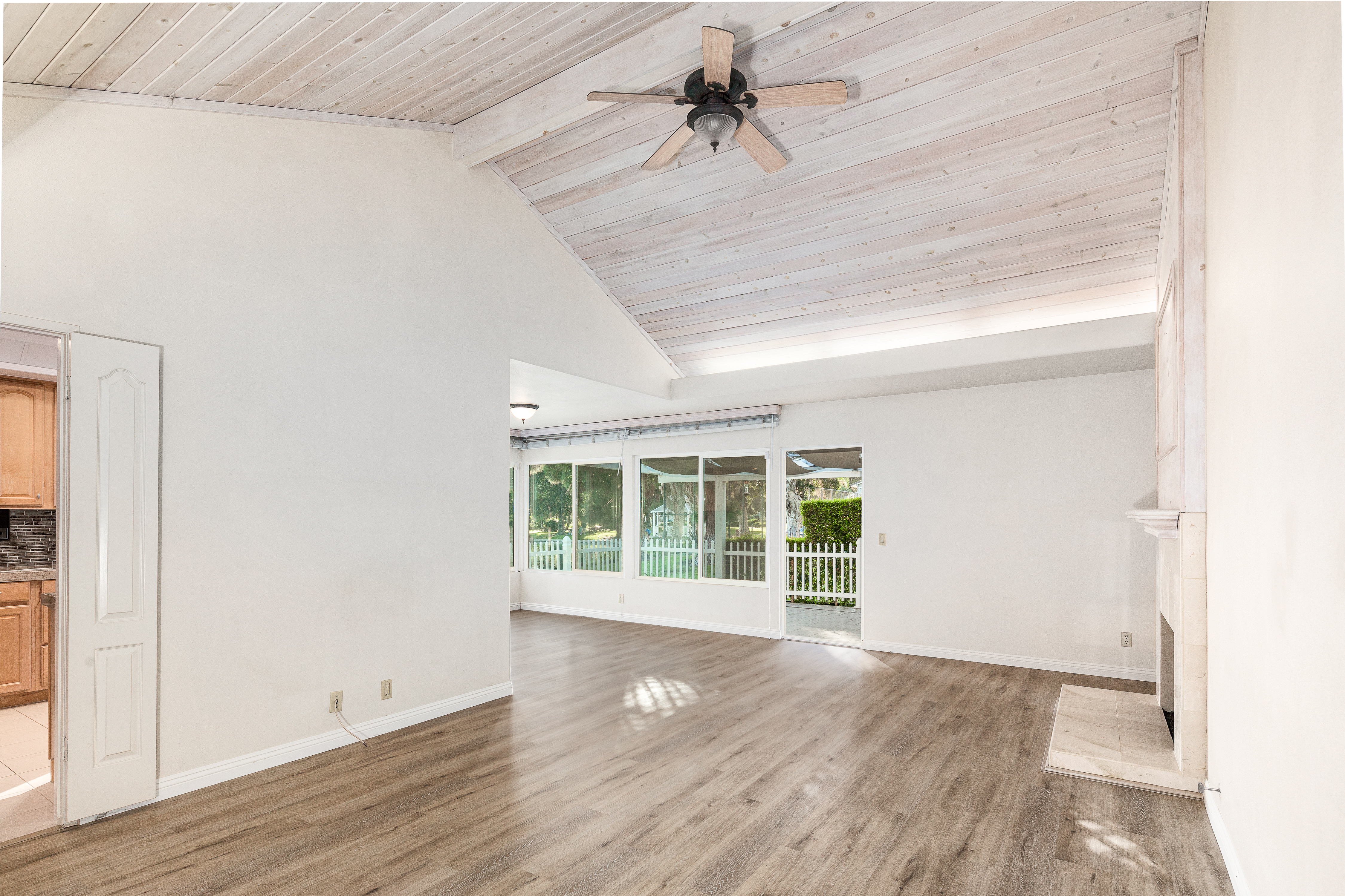 21635 Superior Lane