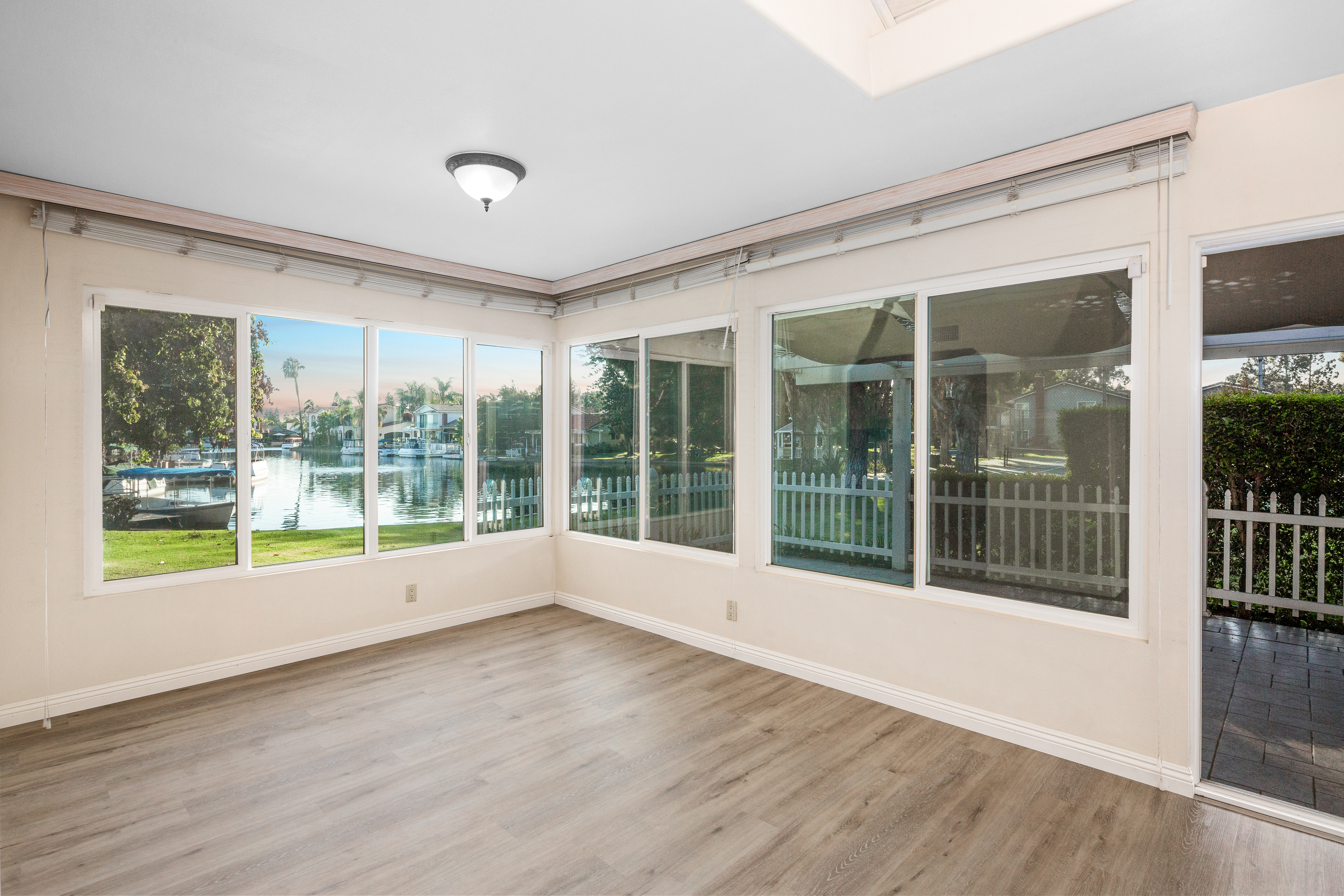 21635 Superior Lane