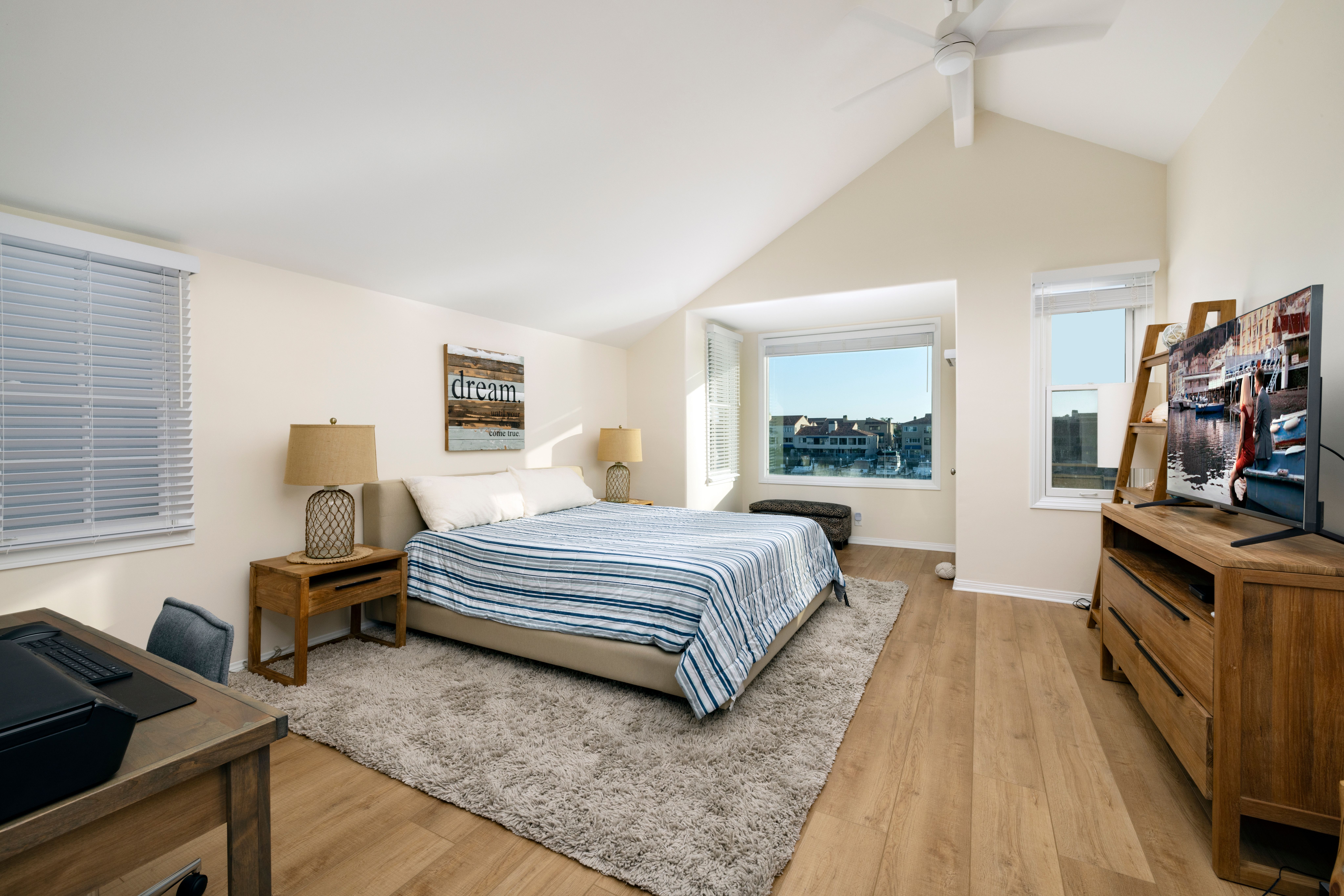 3176 Portofino Circle