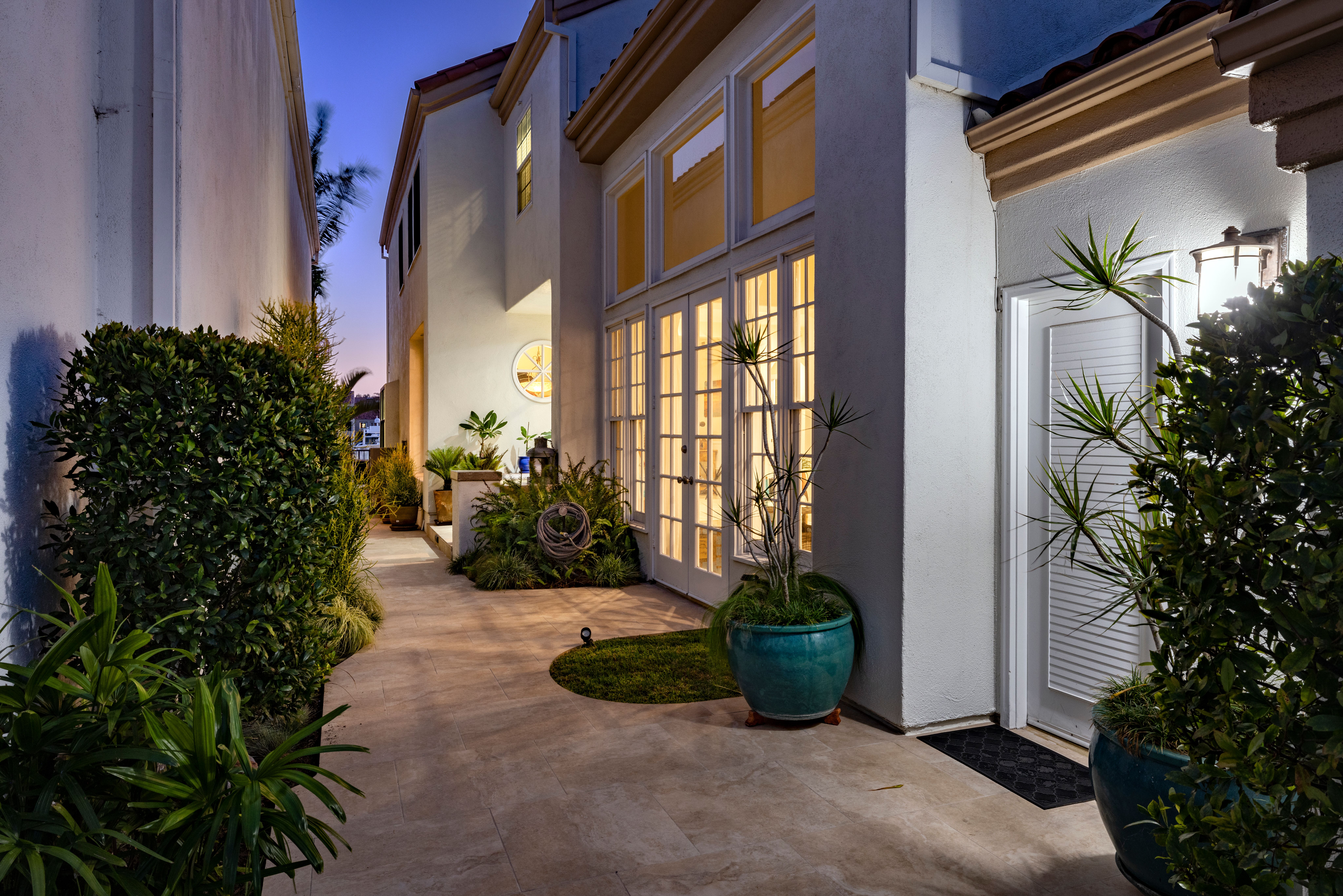 3176 Portofino Circle
