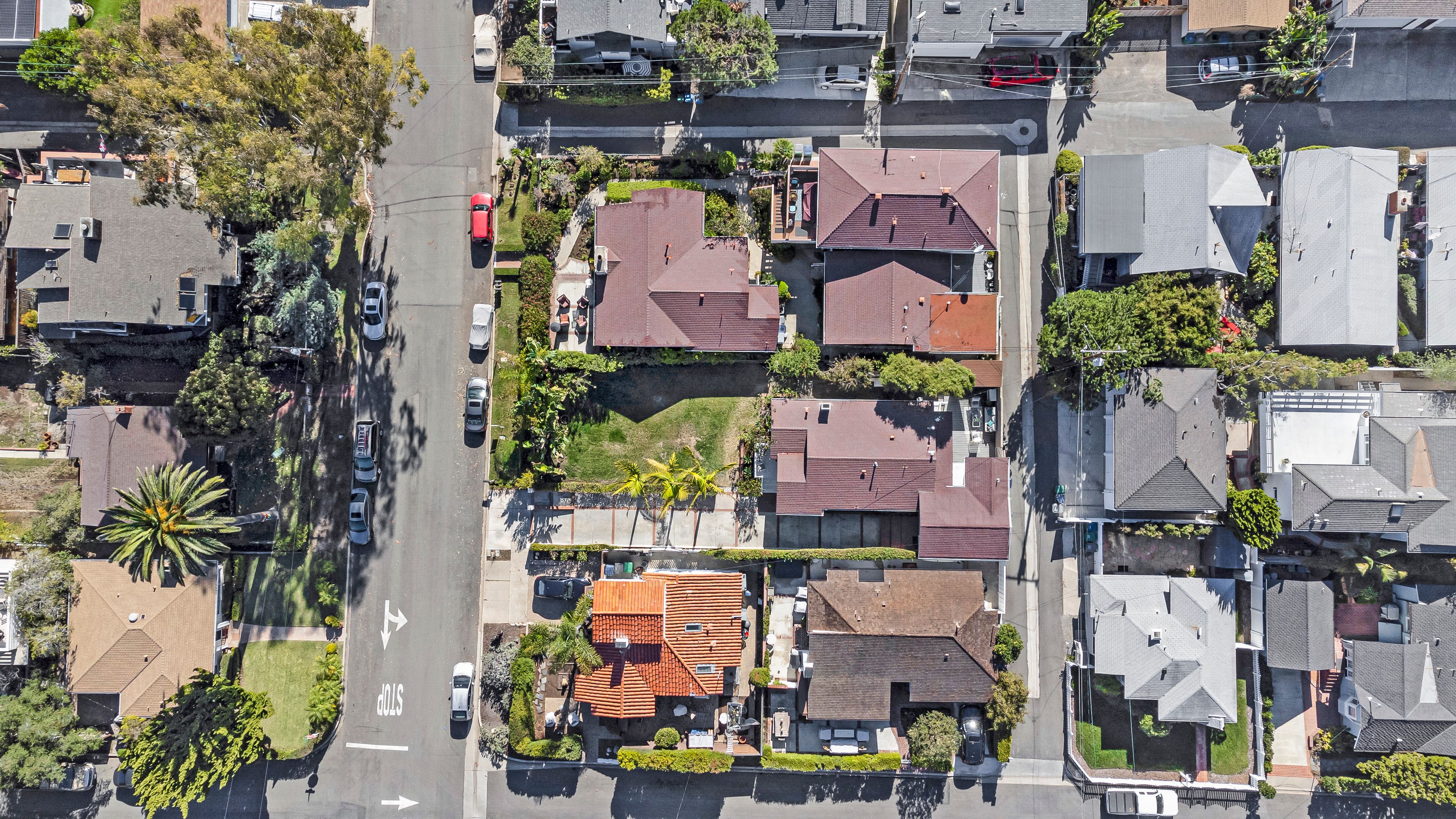 386 Holly Street