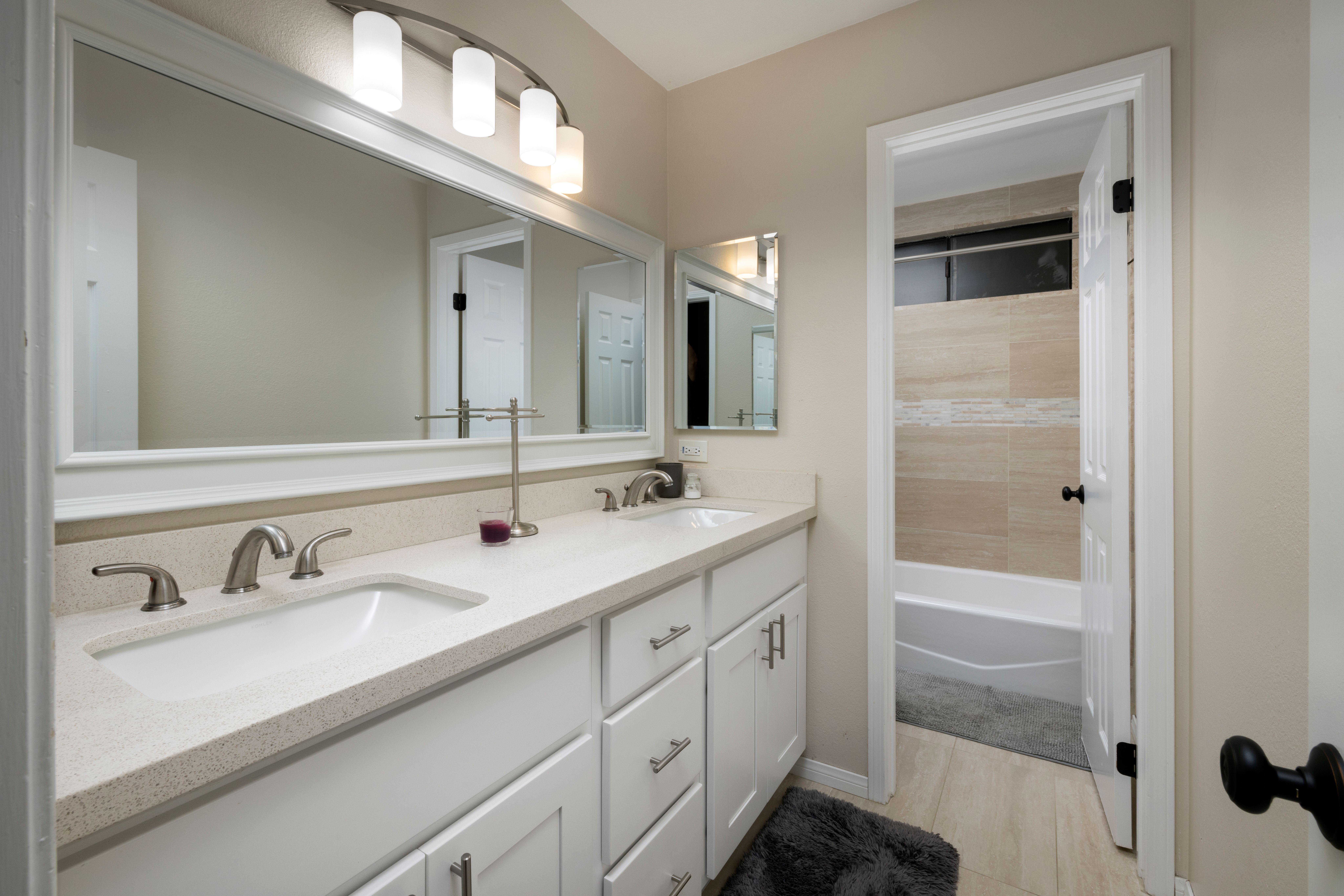 5899 East Trapper Trail