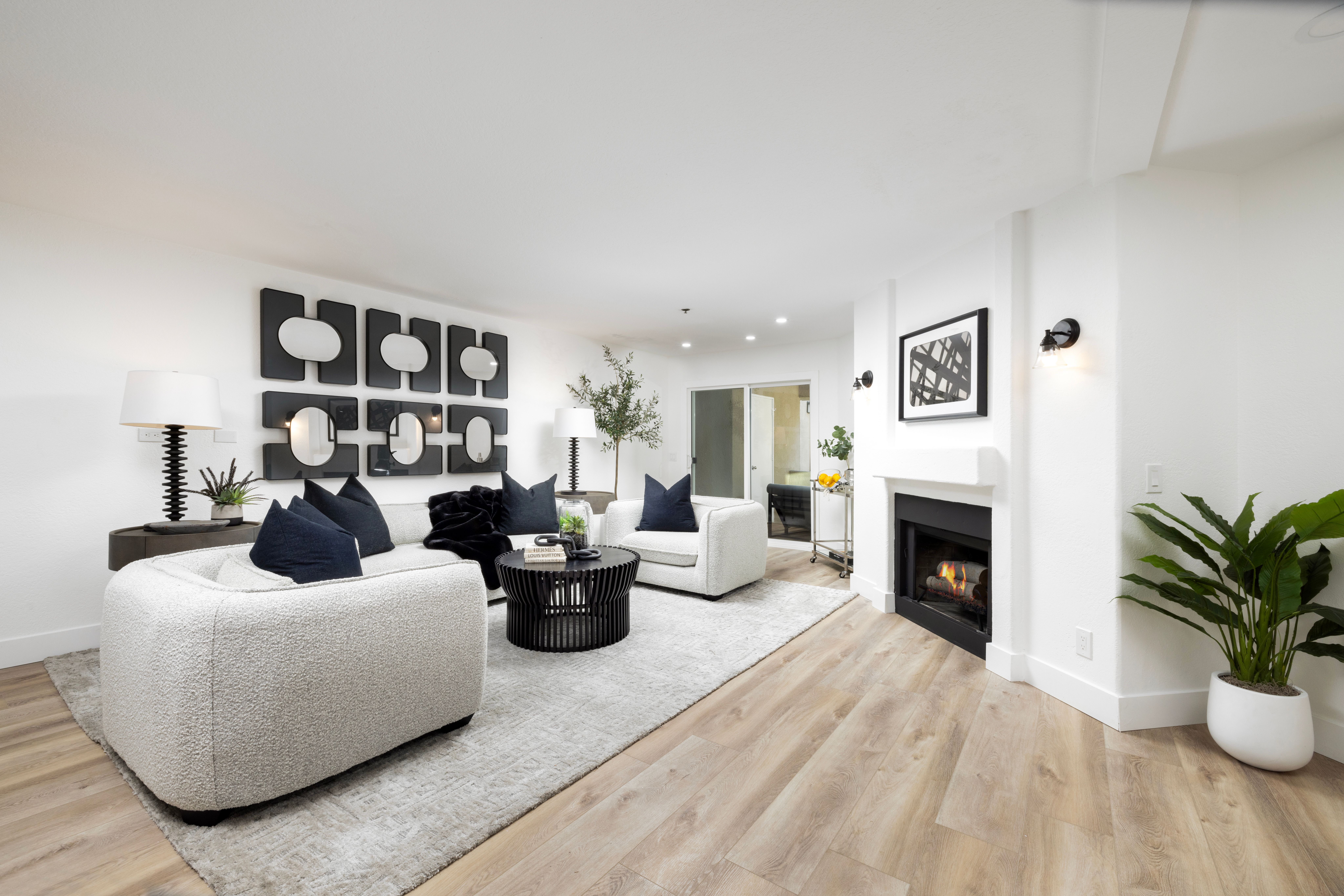 310 Lake Street #112