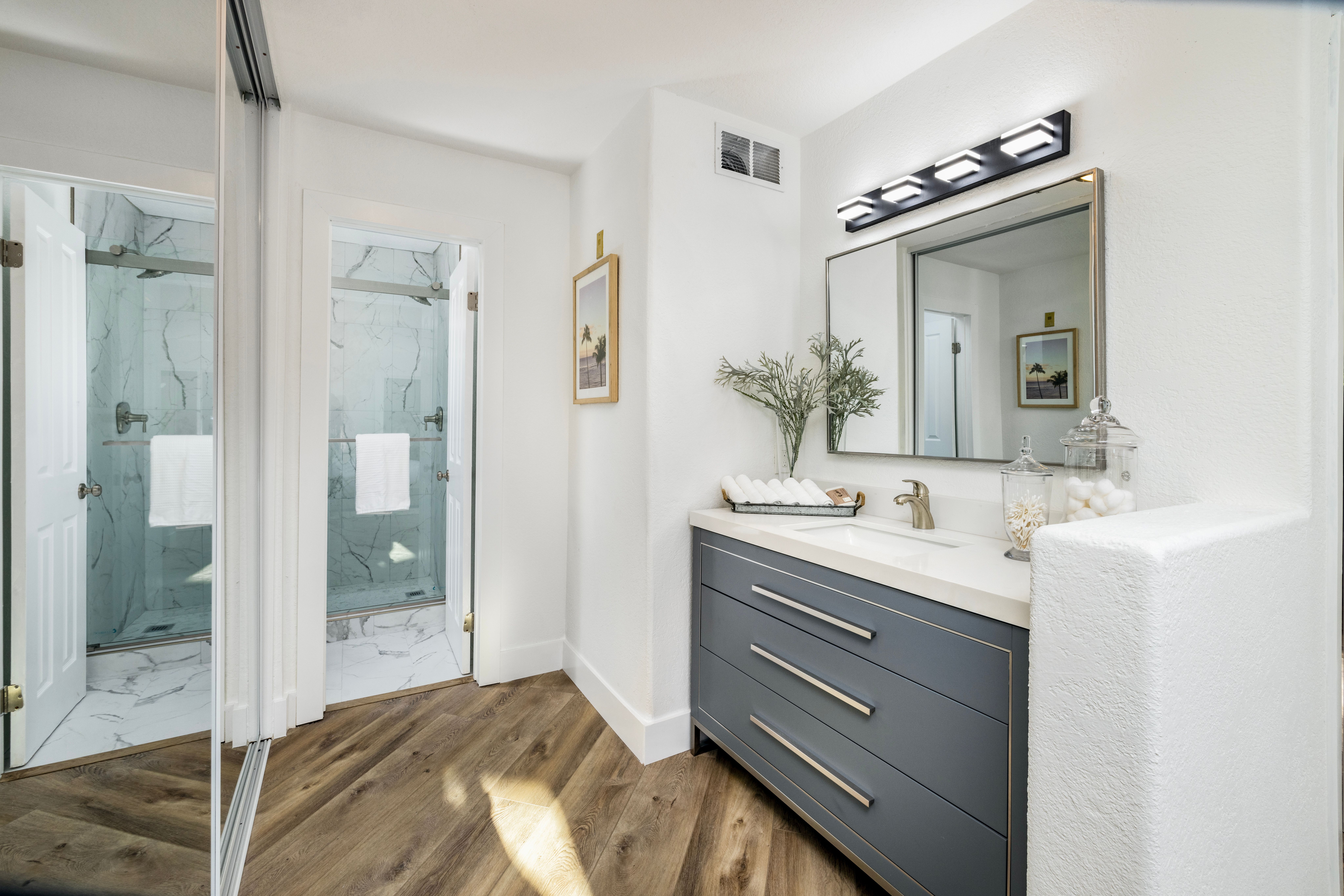310 Lake Street #112