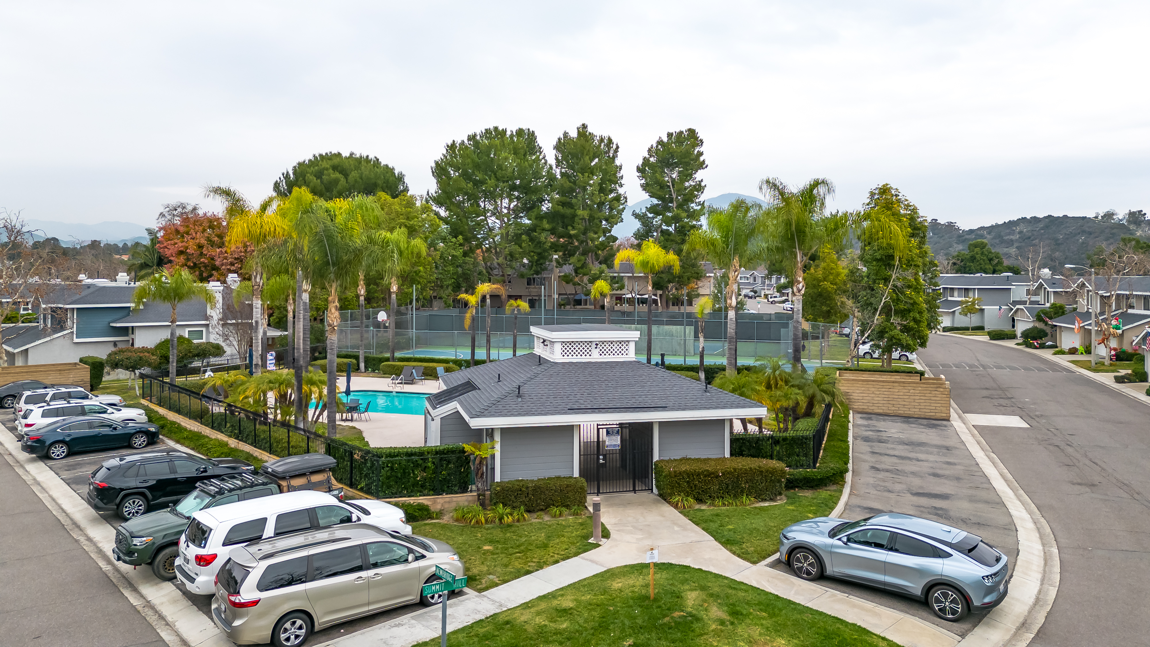 22195 Summit Hill Drive, #31