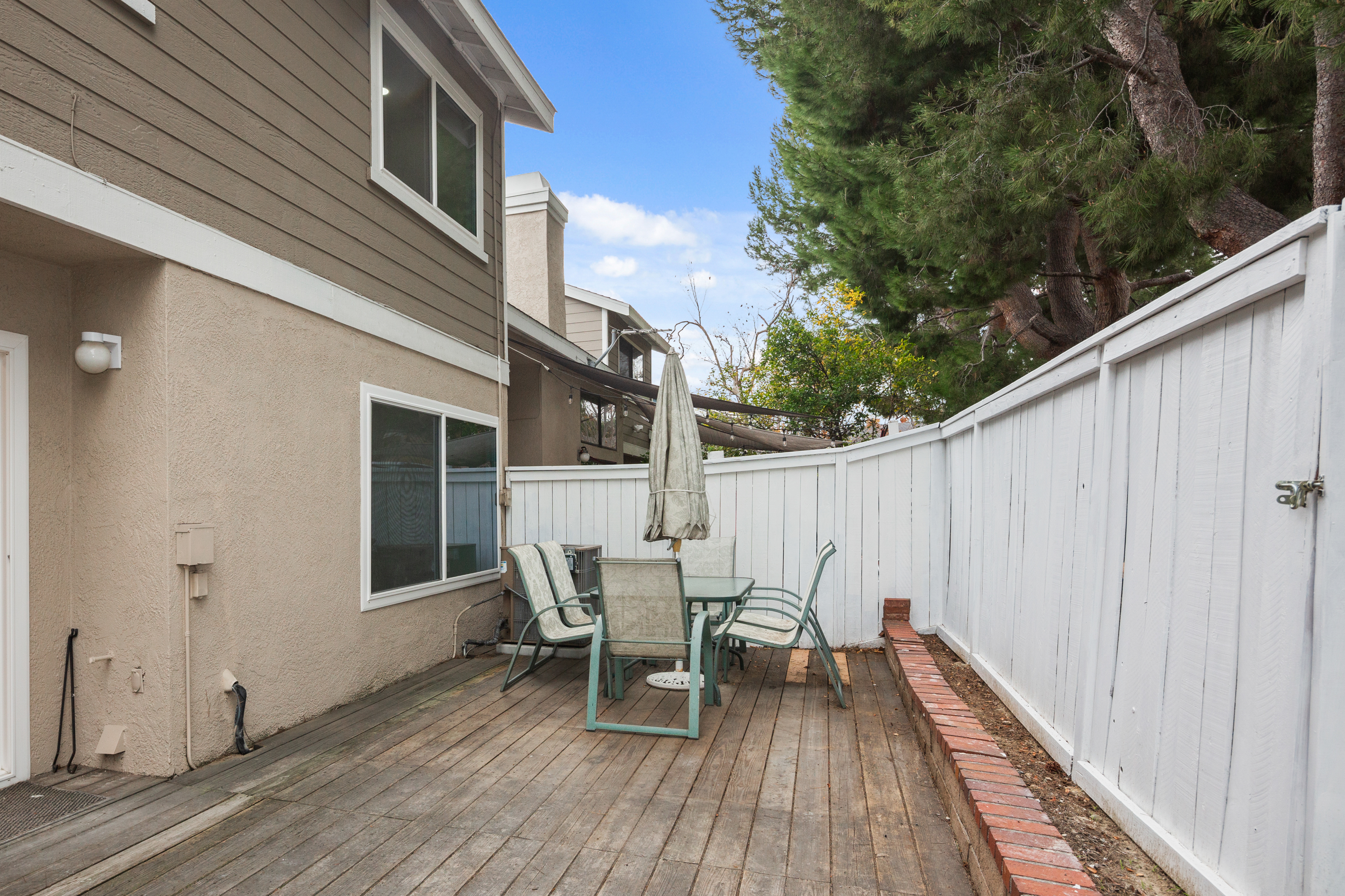 22195 Summit Hill Drive, #31