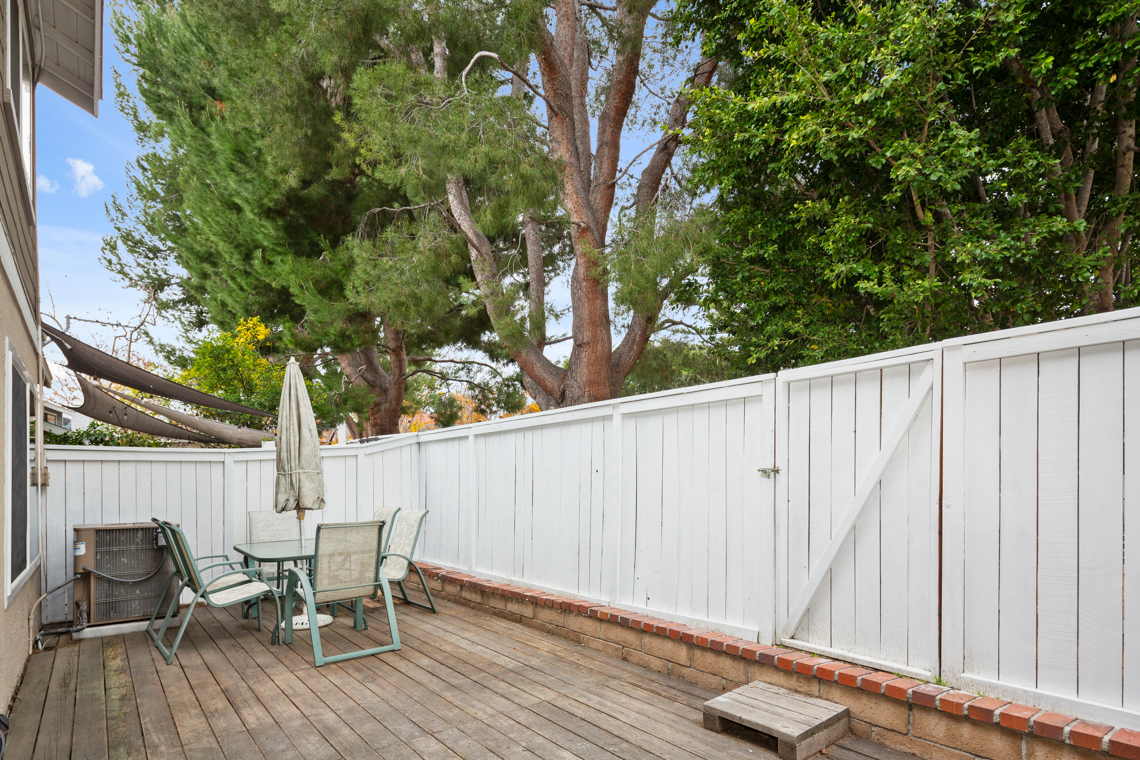 22195 Summit Hill Drive, #31