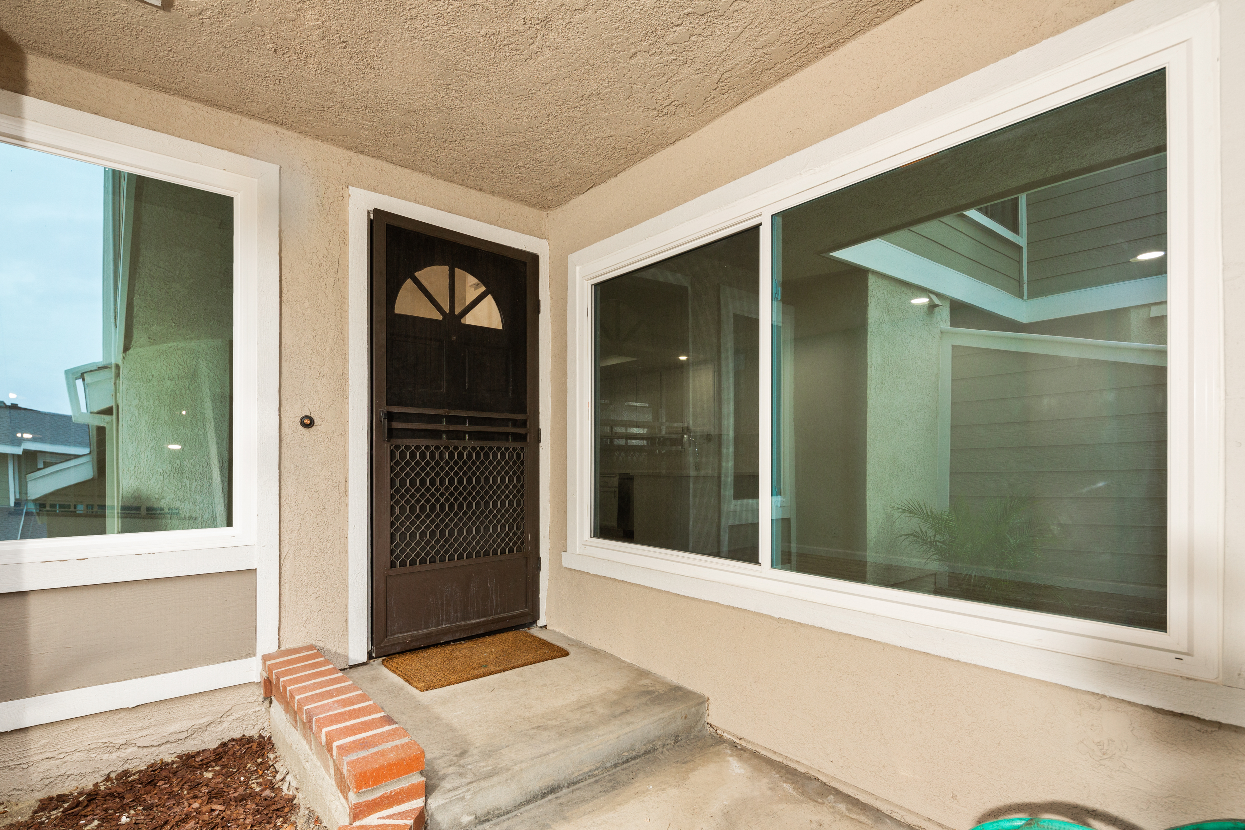 22195 Summit Hill Drive, #31