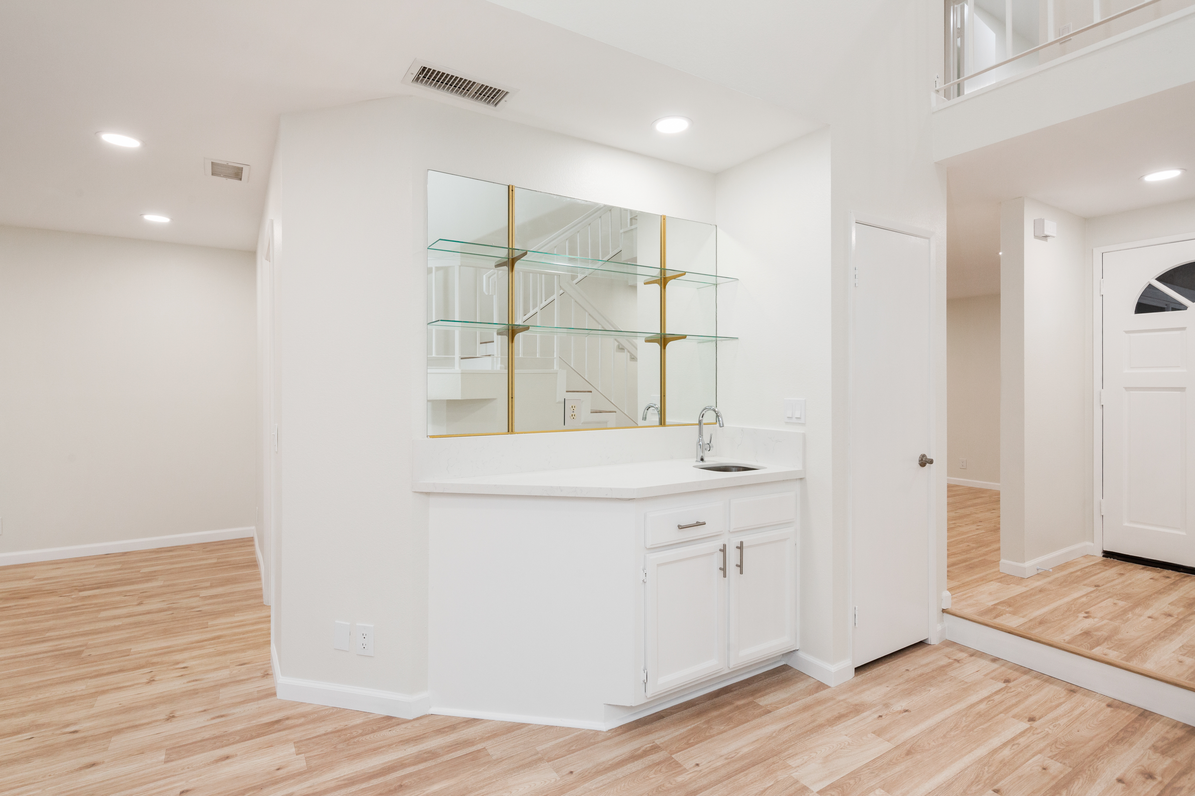 22195 Summit Hill Drive, #31