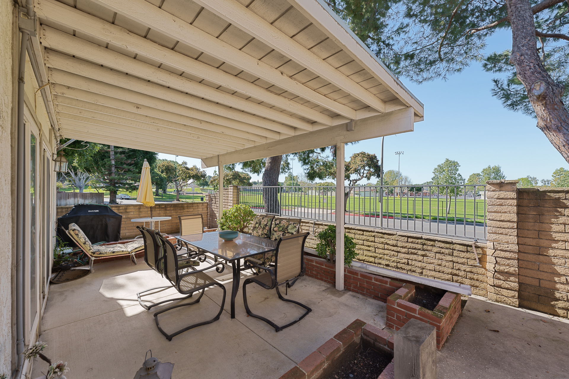 4521 Green Tree Lane 