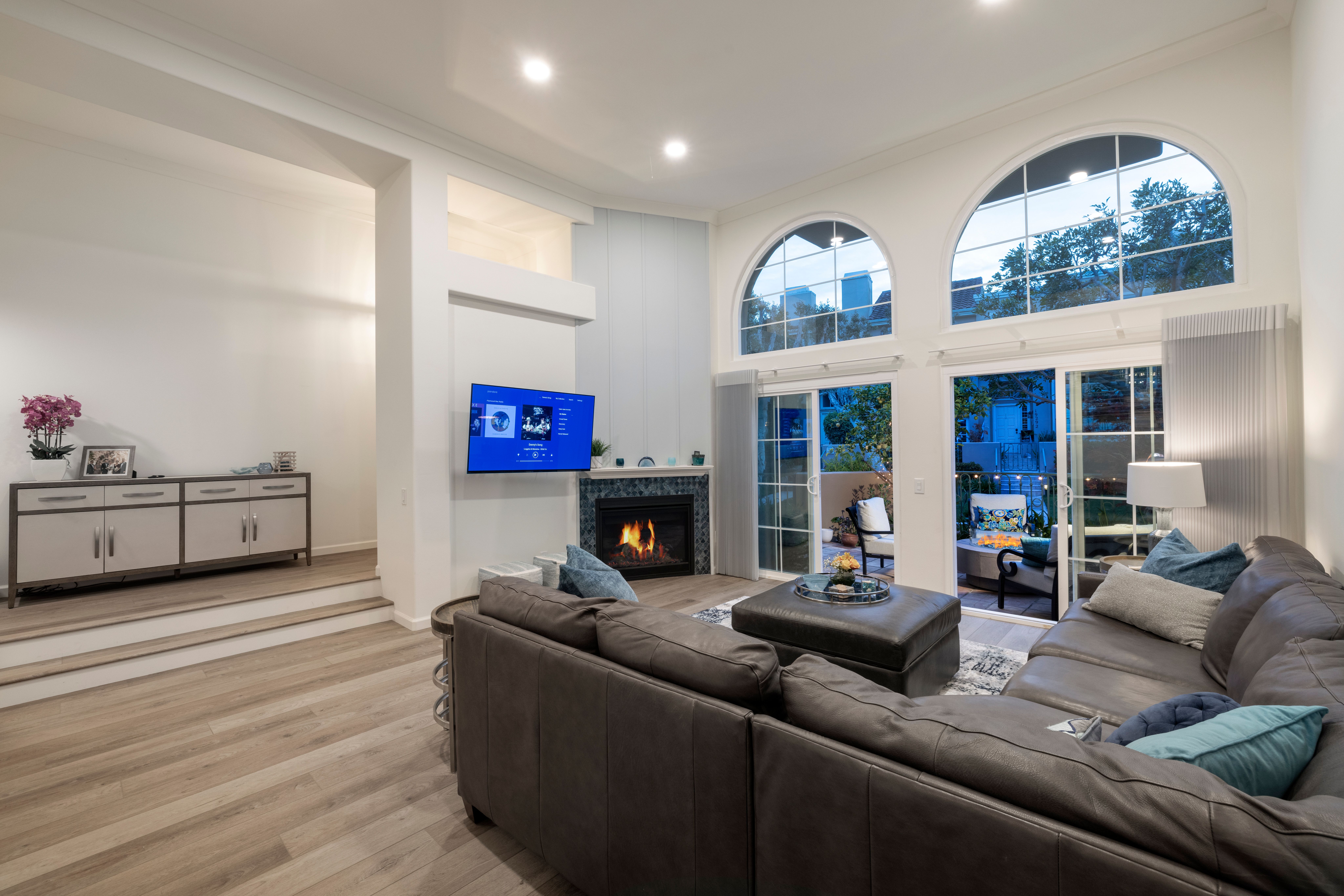 19285 Torreypines Circle 