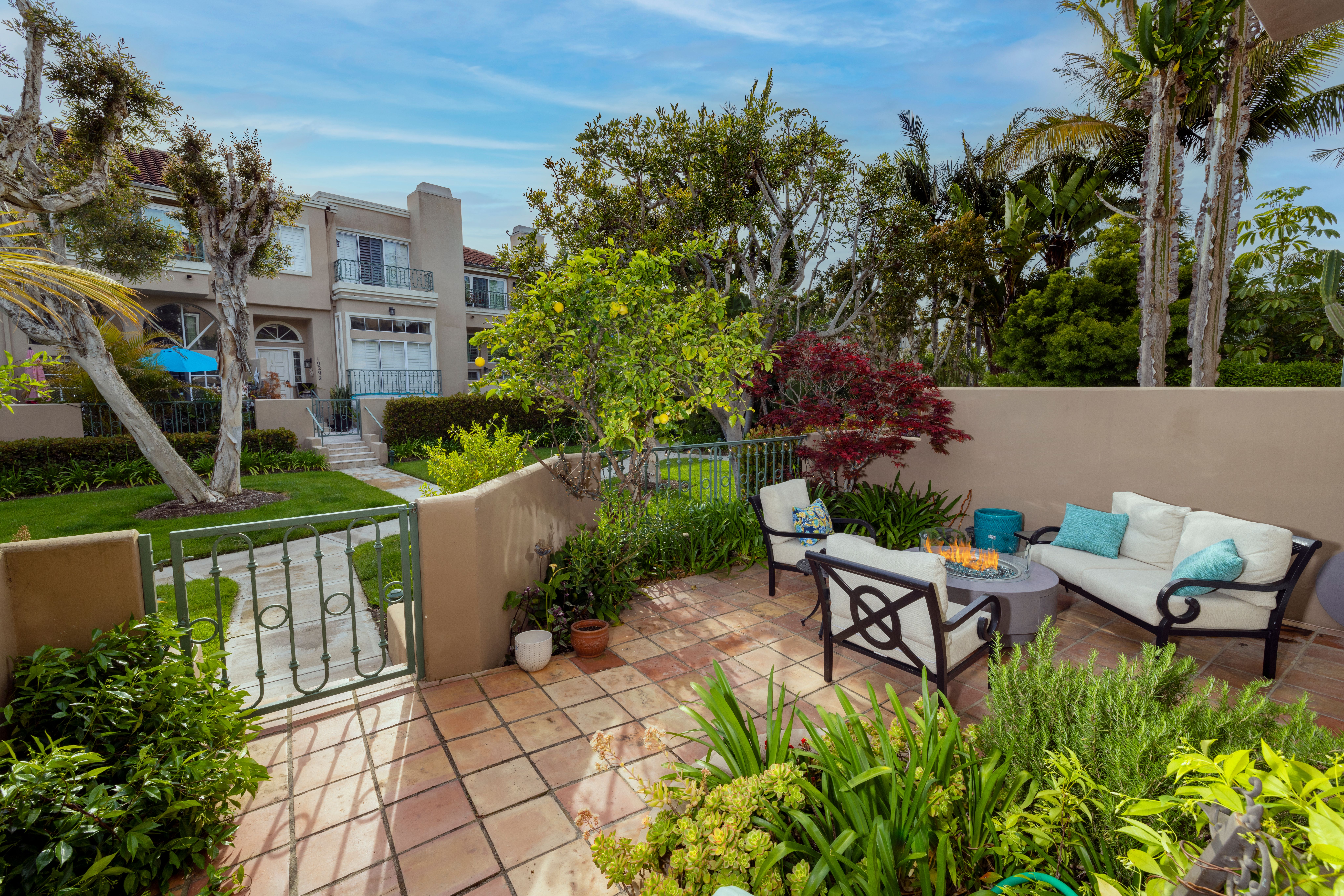 19285 Torreypines Circle 