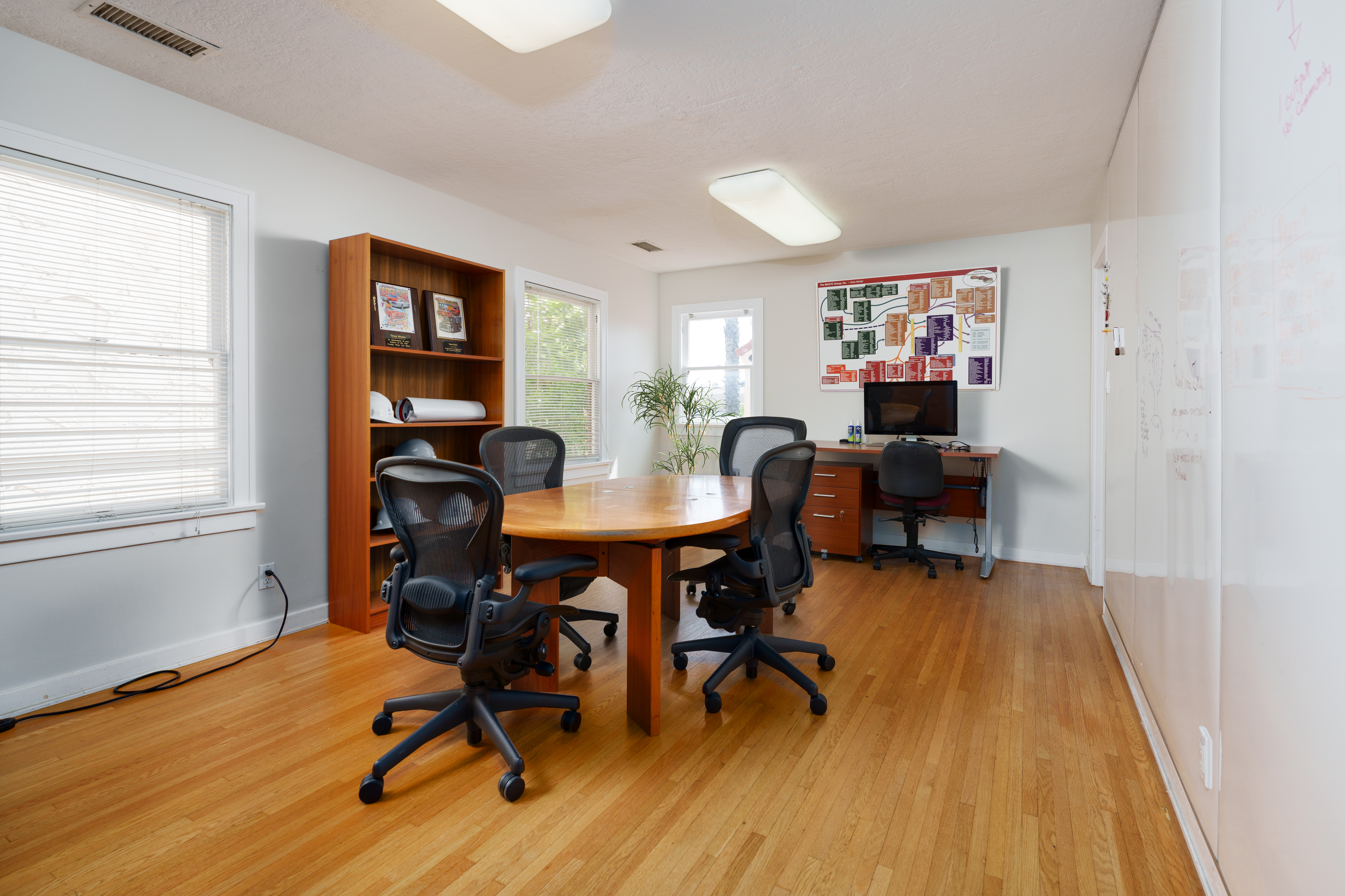 220 North Tustin Avenue 