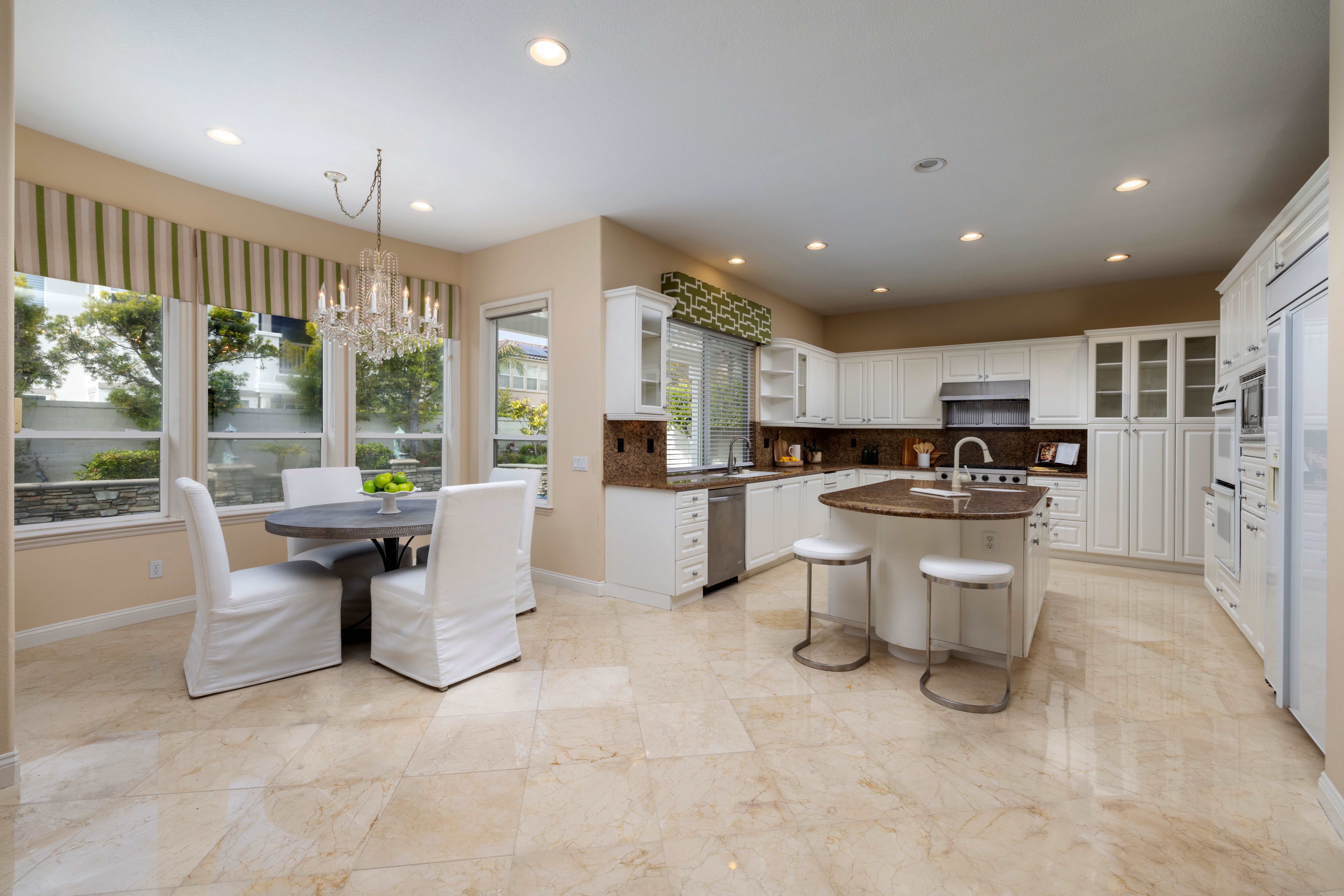 6411 Fairwind Circle 