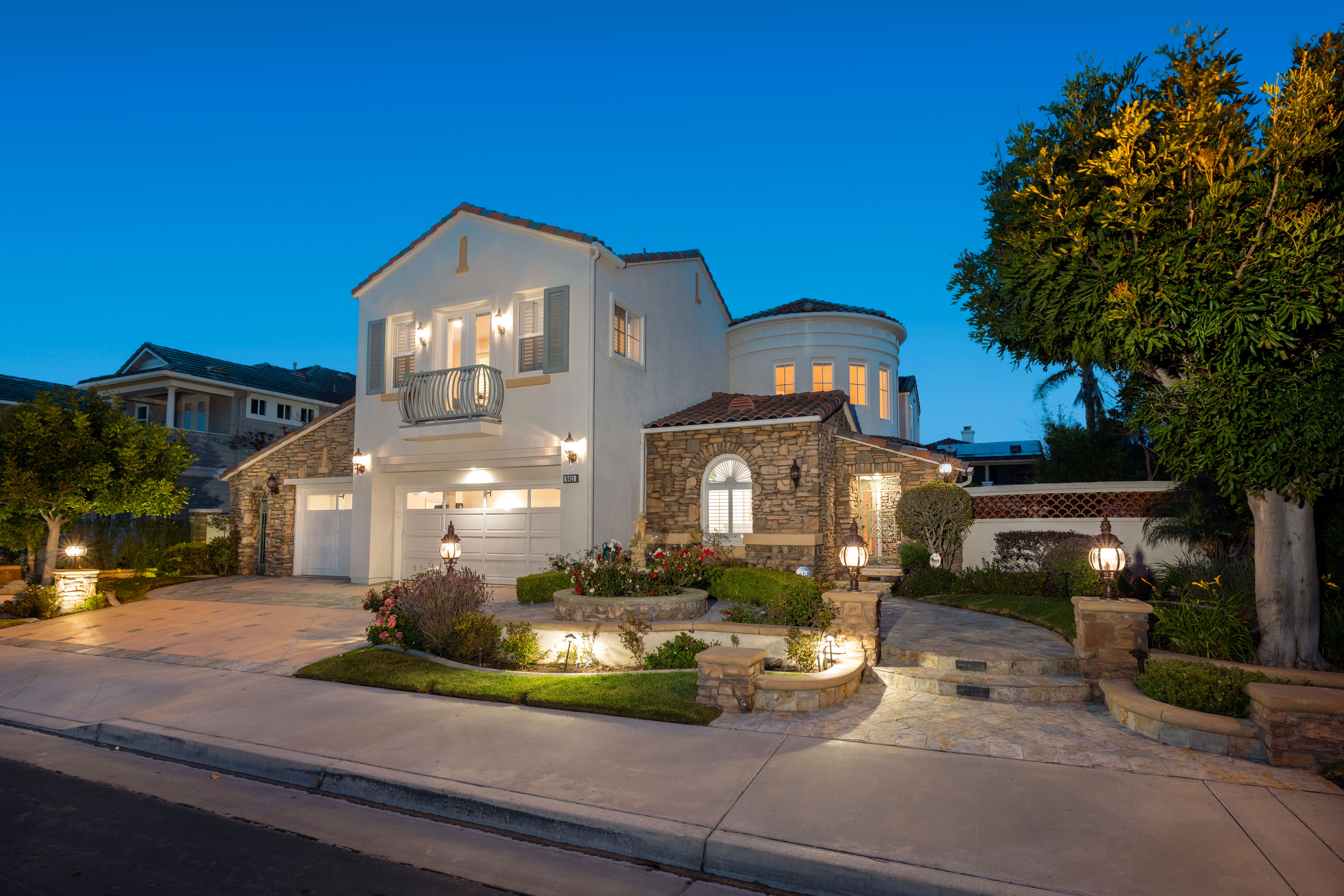 6411 Fairwind Circle 