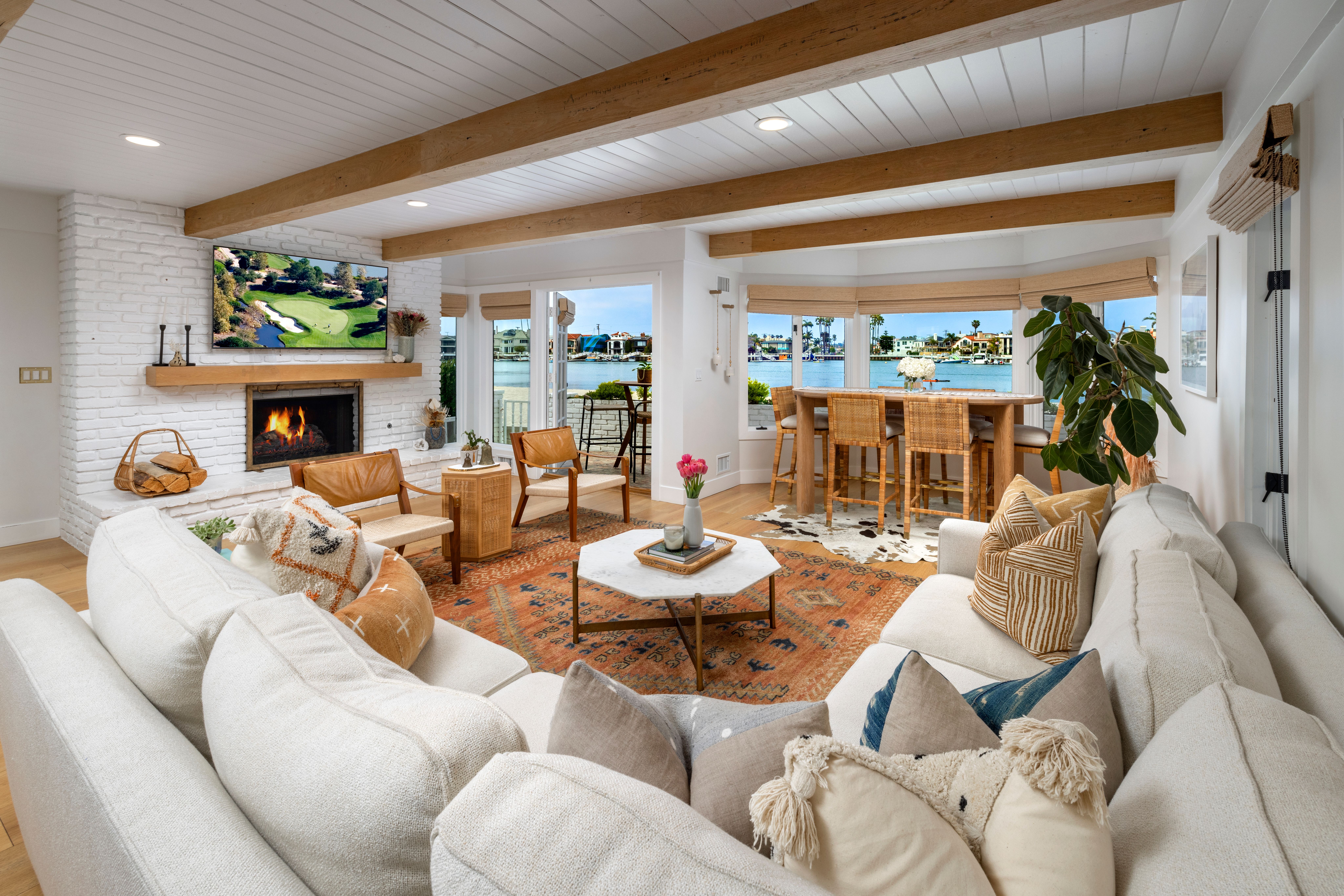5716 East Bayshore Walk 