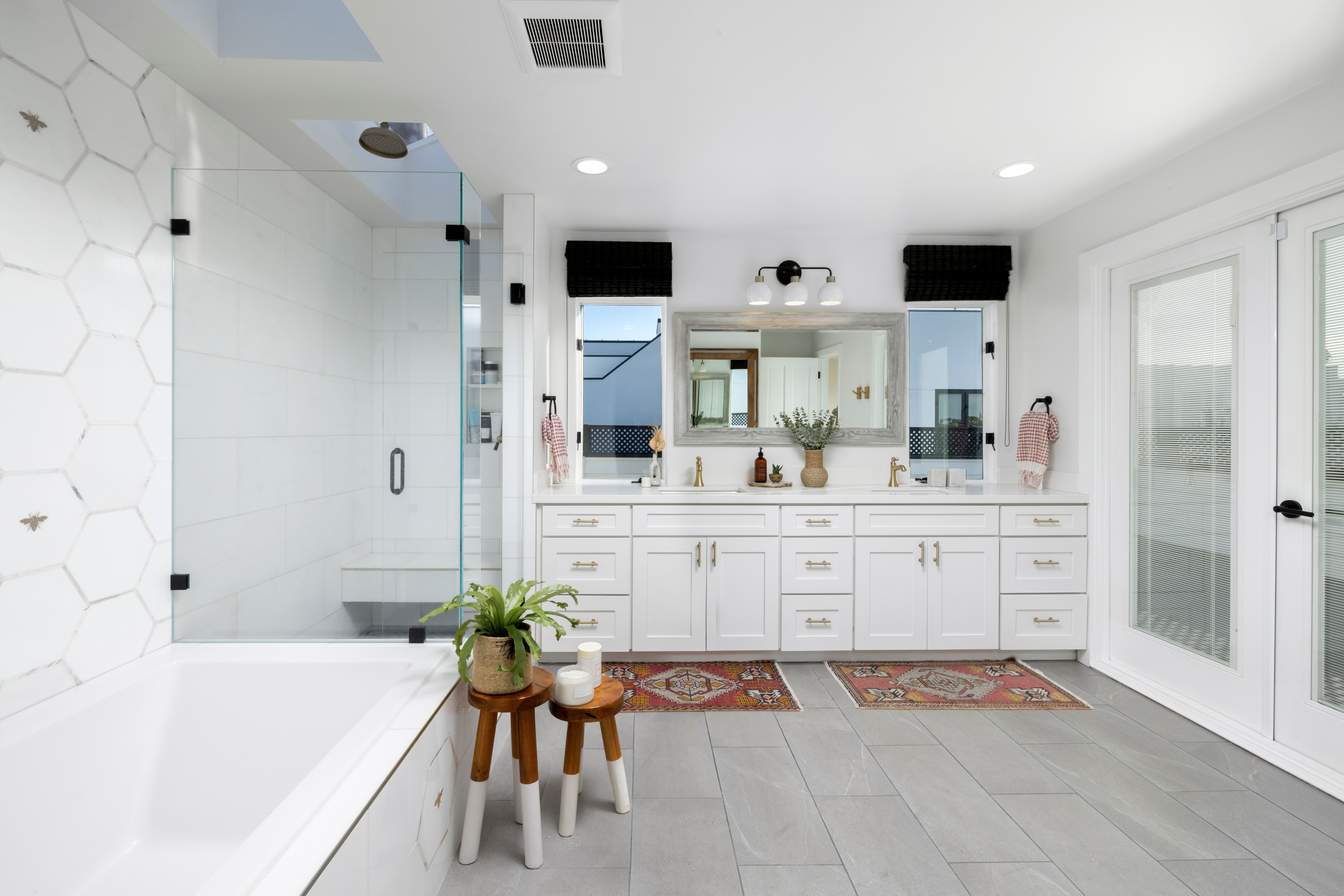 5716 East Bayshore Walk 