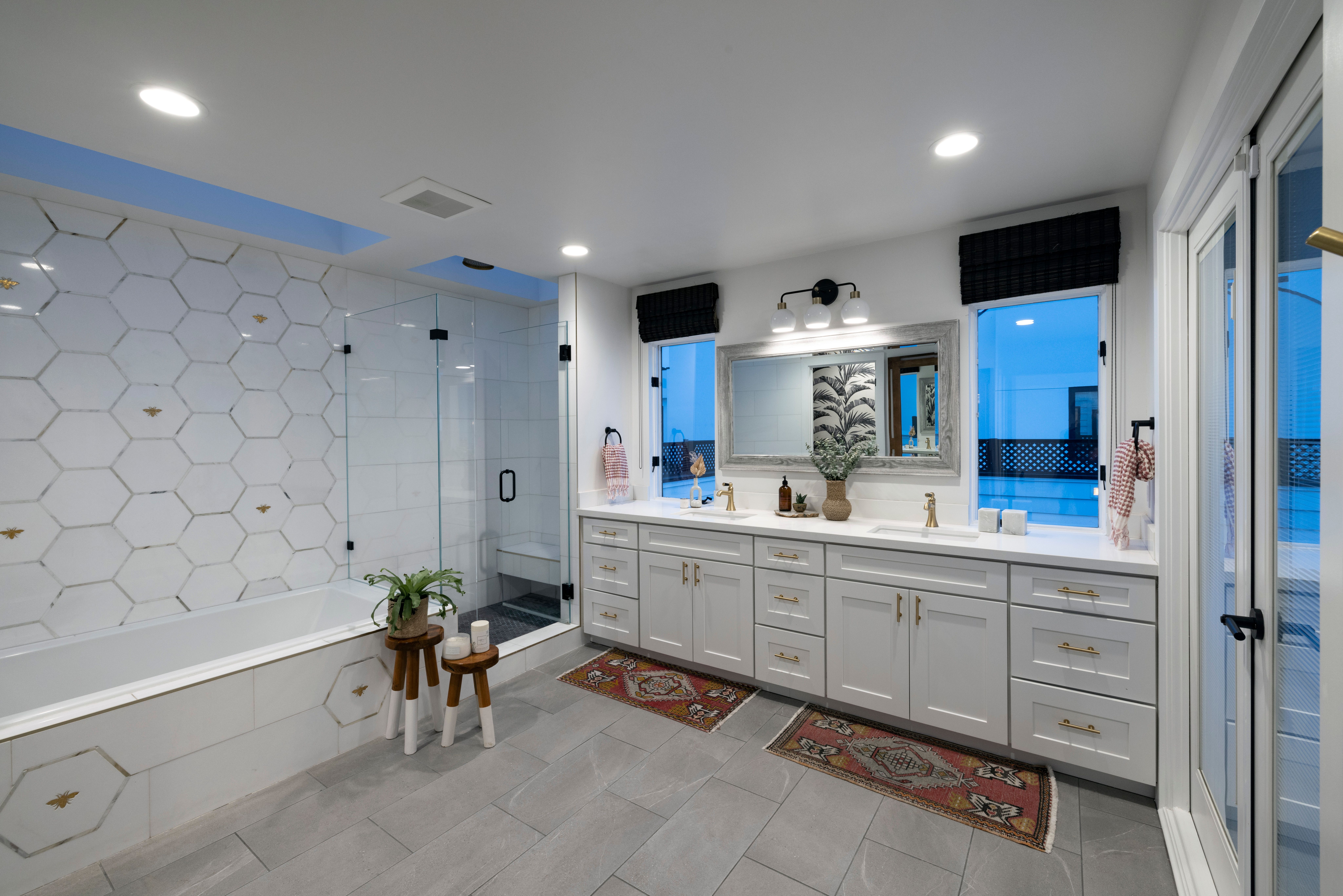 5716 East Bayshore Walk 