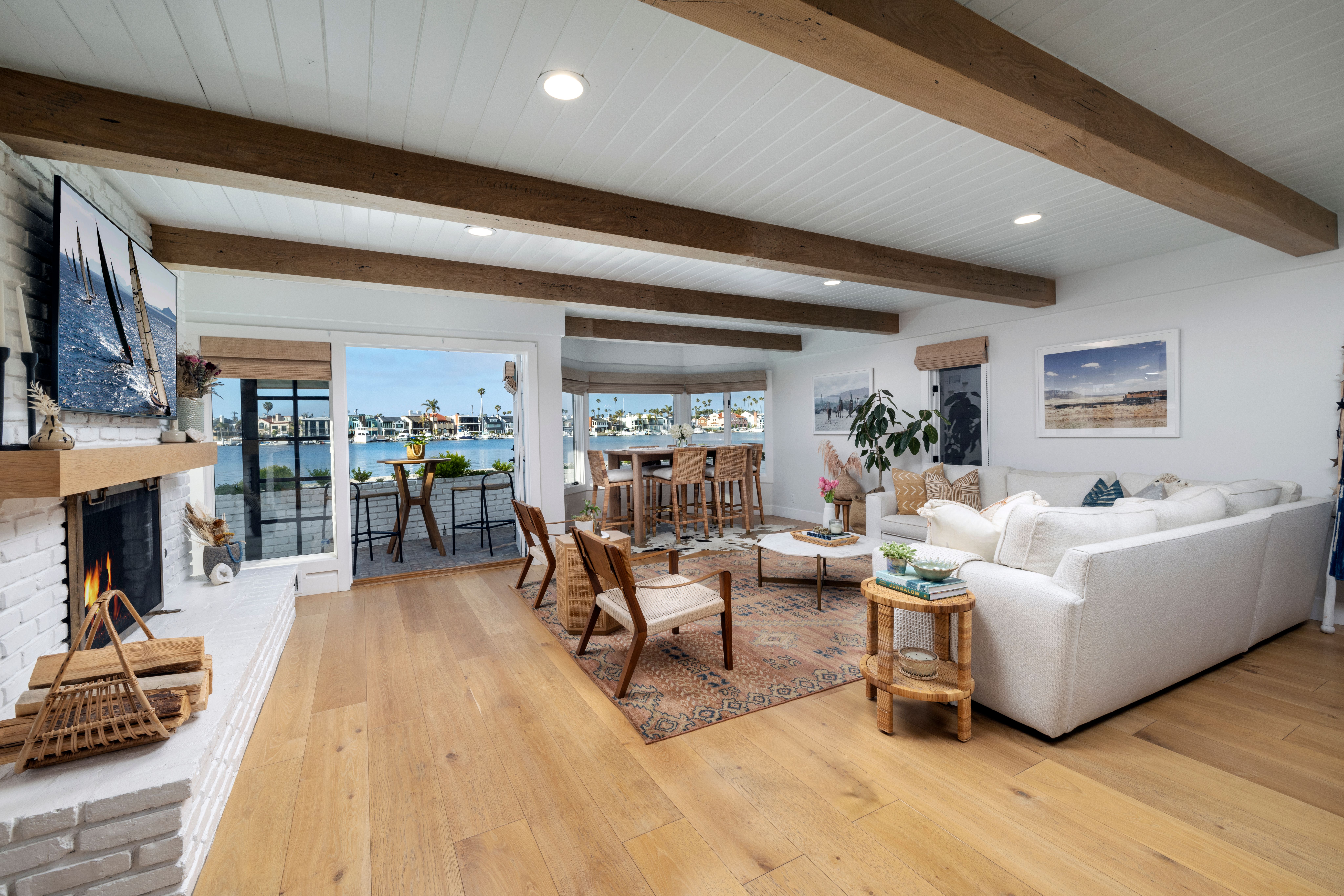 5716 East Bayshore Walk 