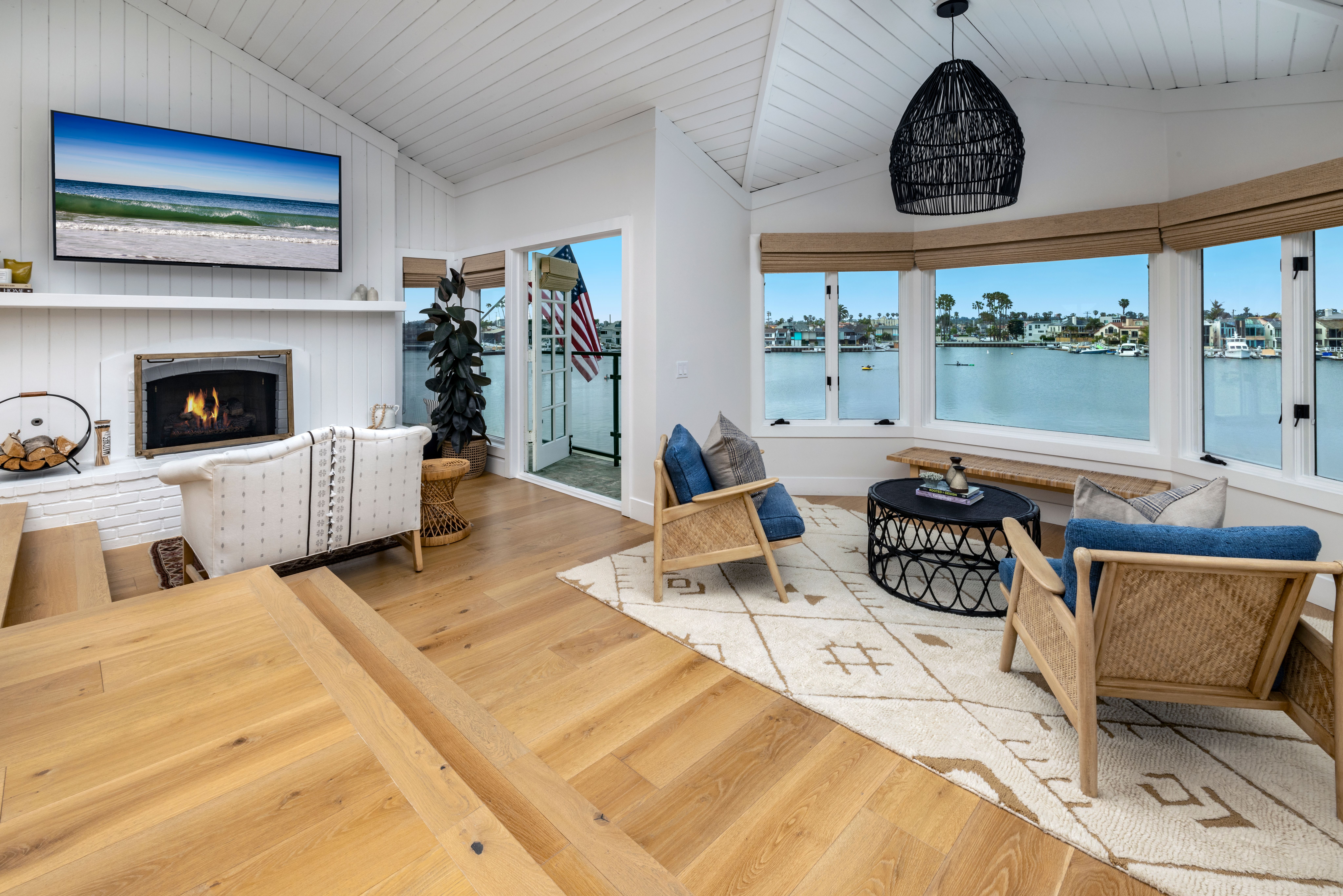 5716 East Bayshore Walk 