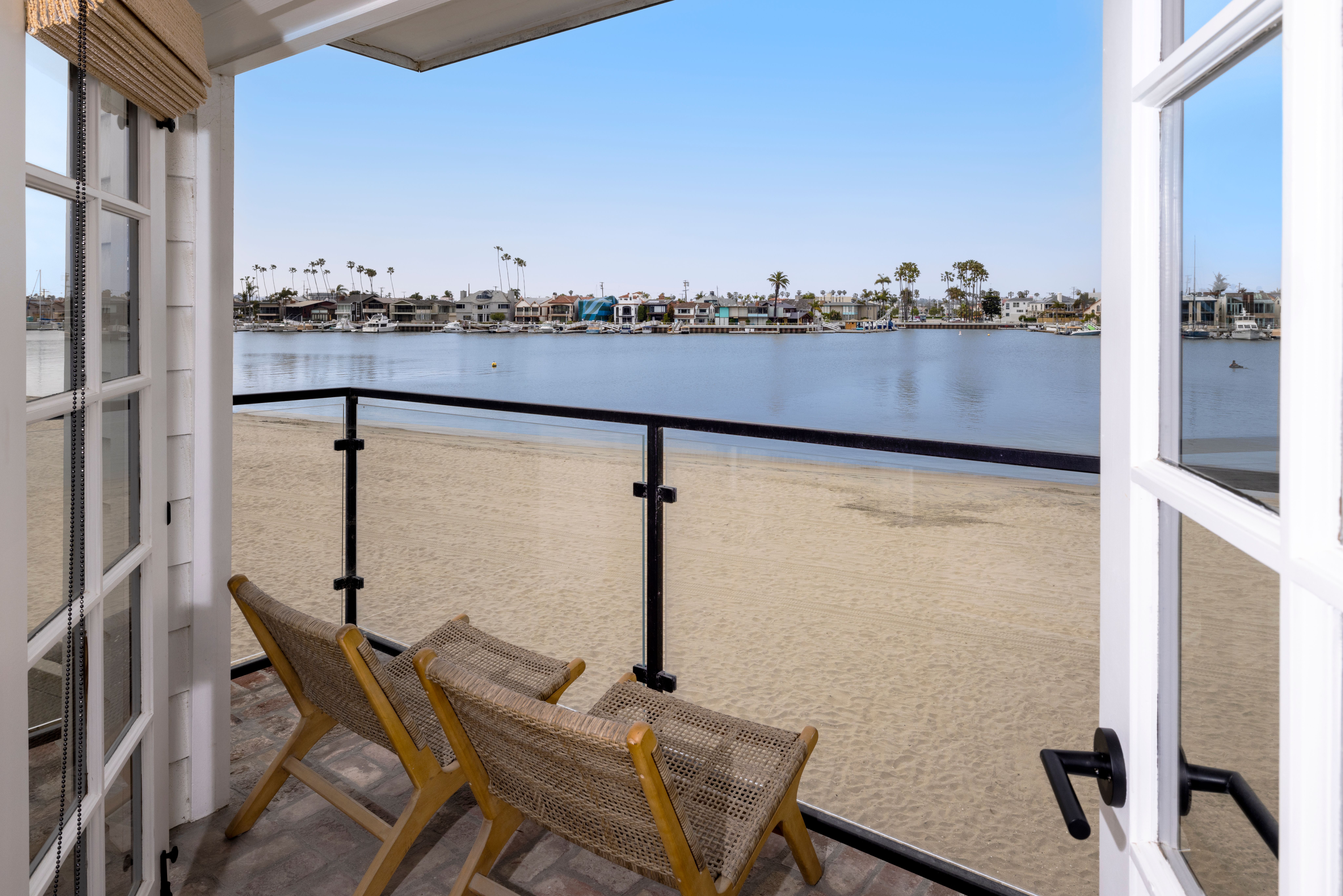 5716 East Bayshore Walk 