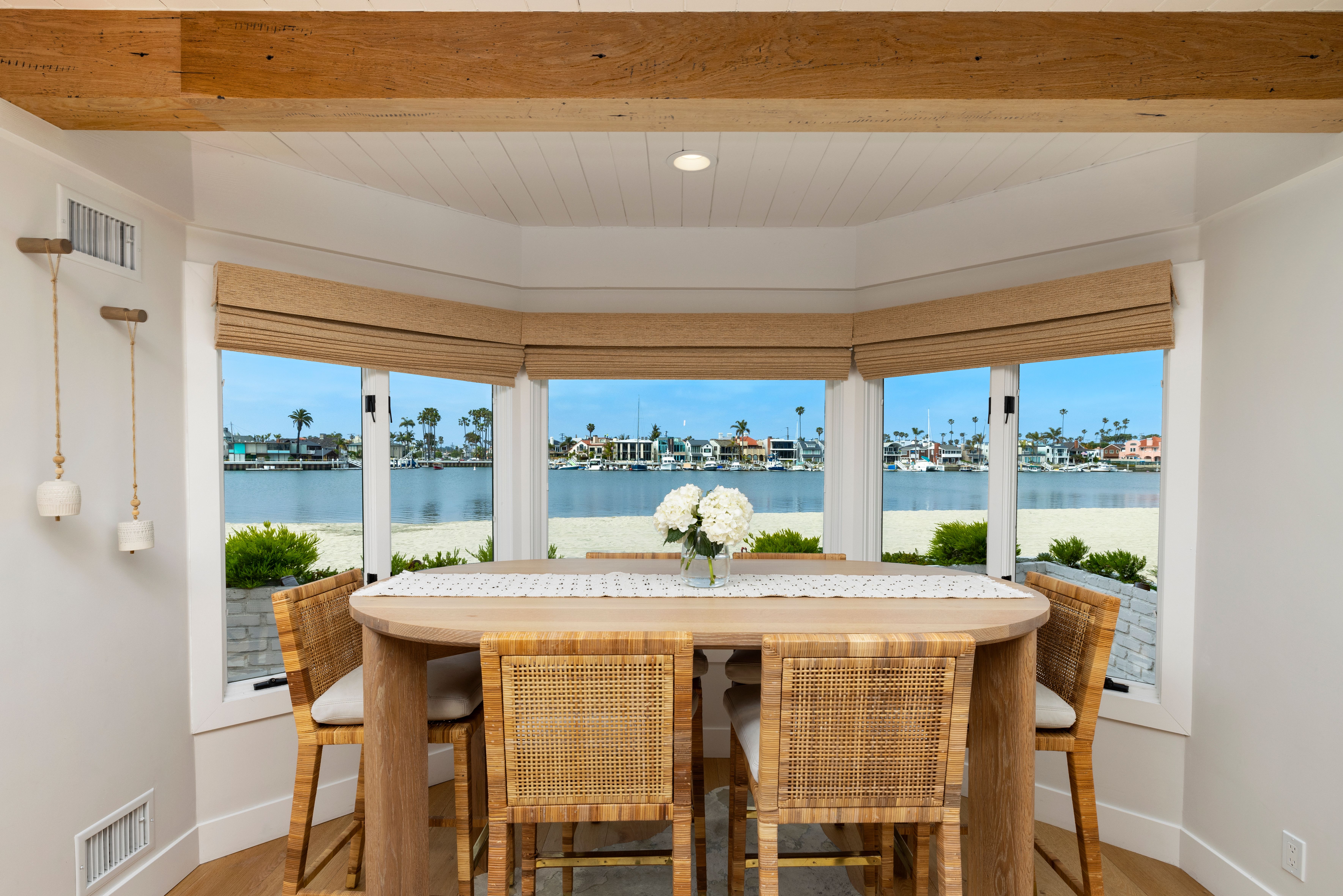 5716 East Bayshore Walk 
