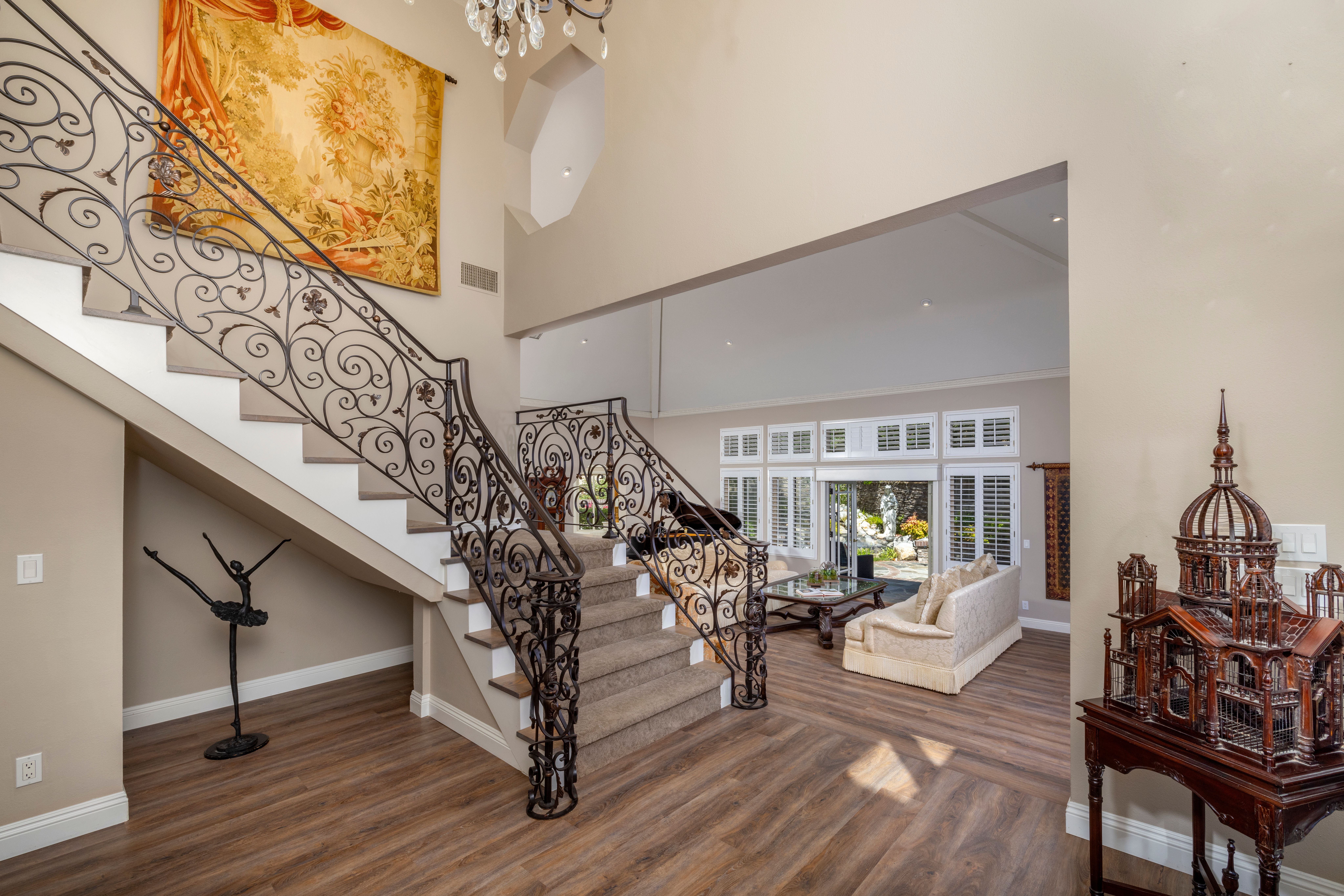 4090 Live Oak Lane 