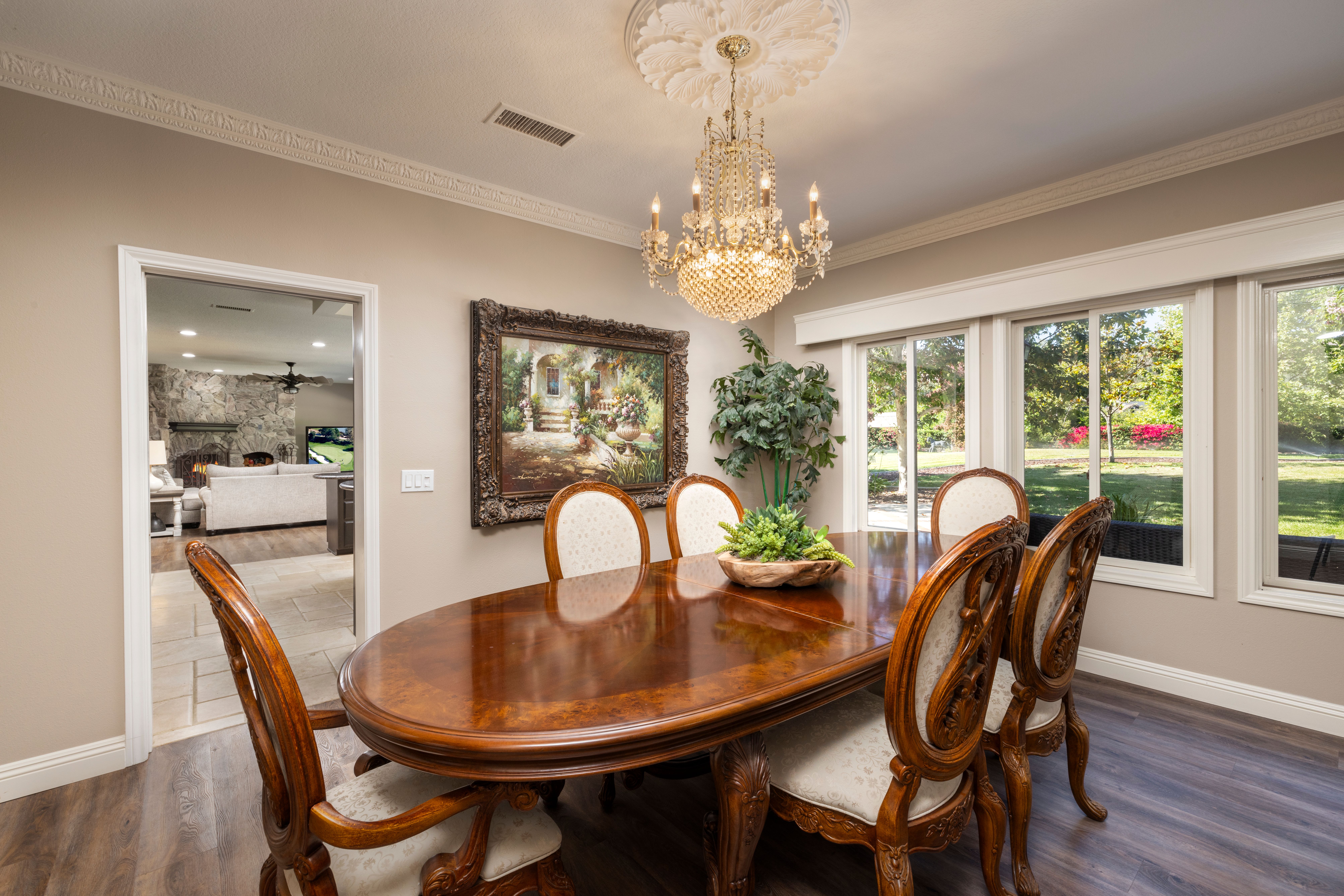 4090 Live Oak Lane 