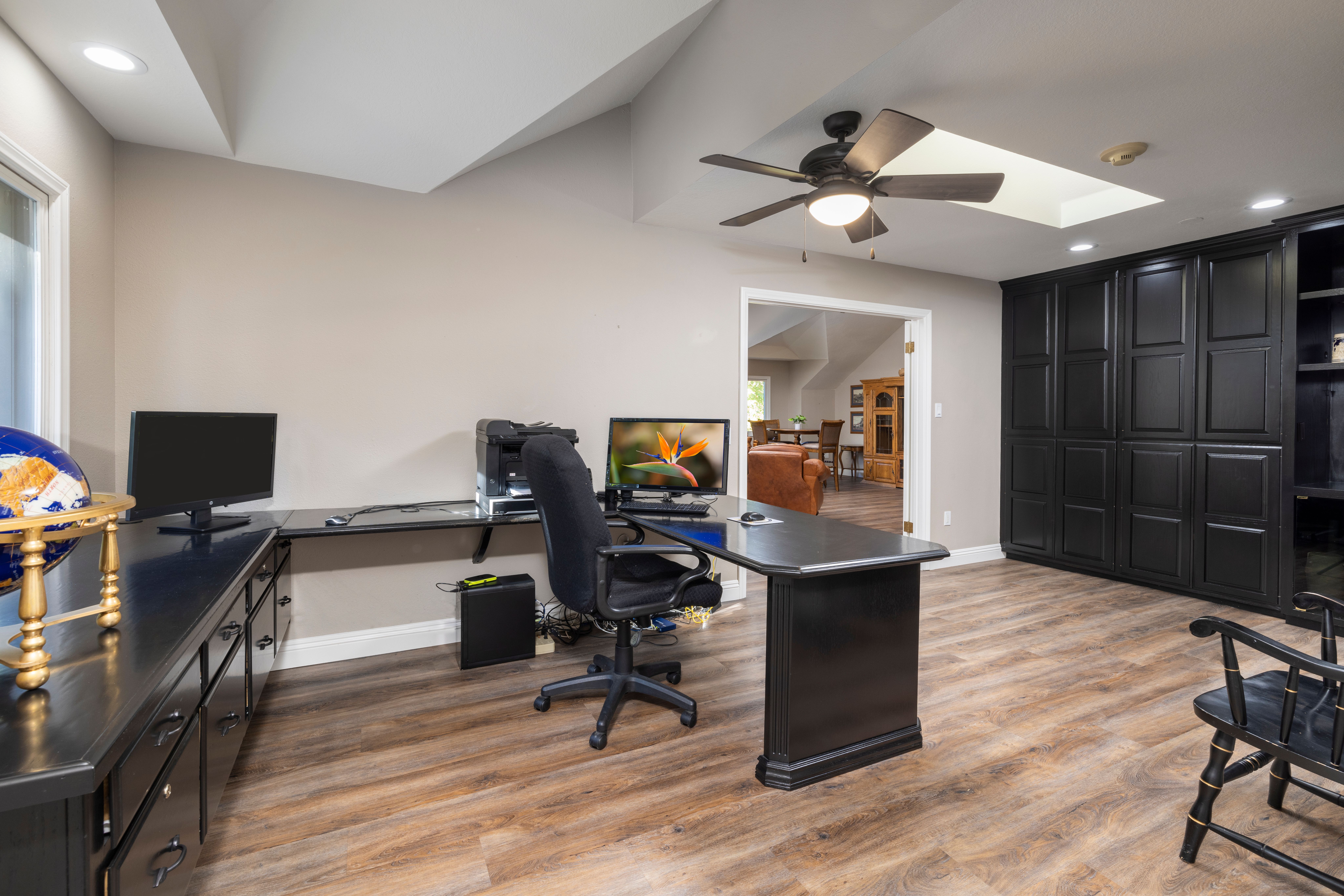 4090 Live Oak Lane 
