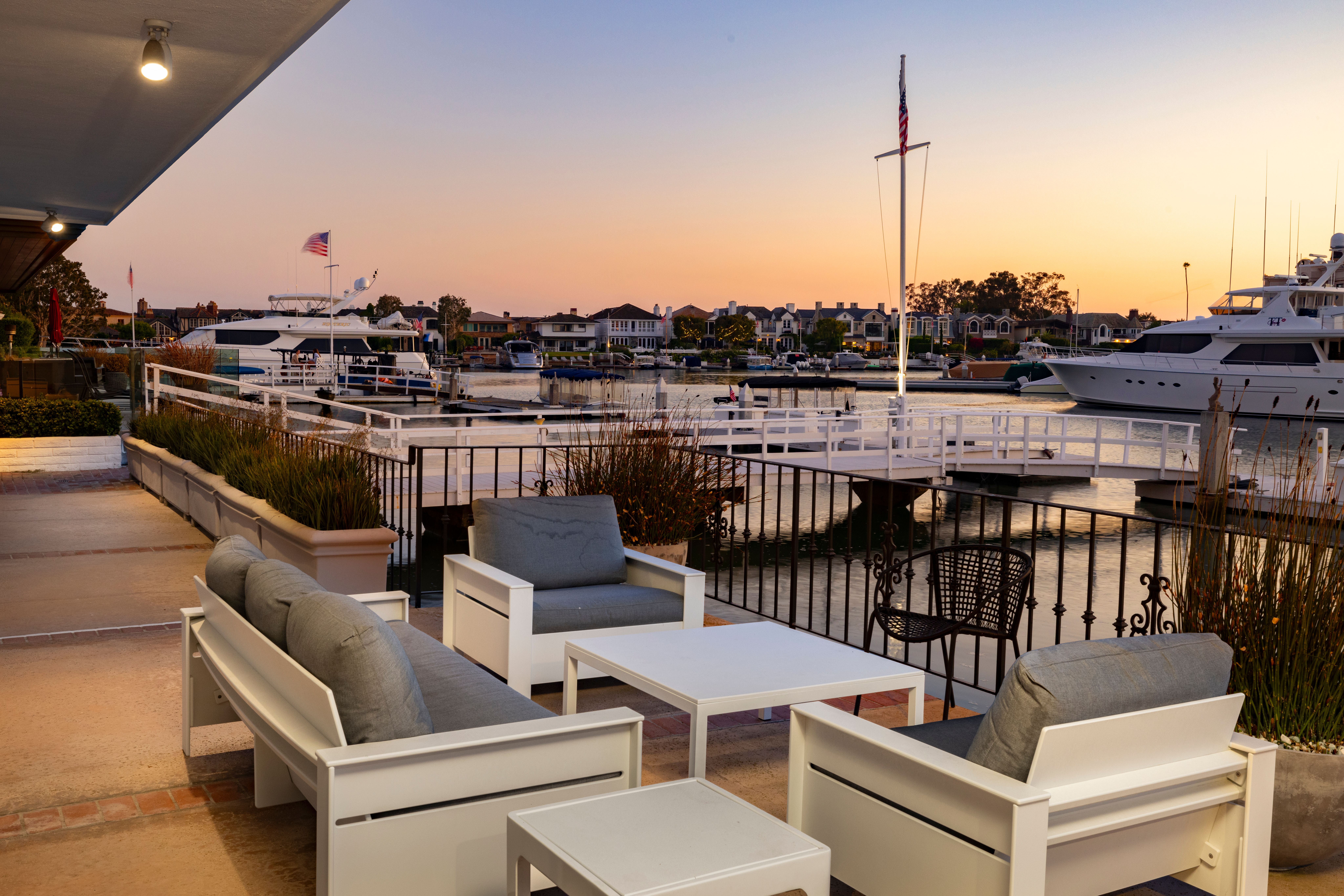 153 Harbor Island Road 