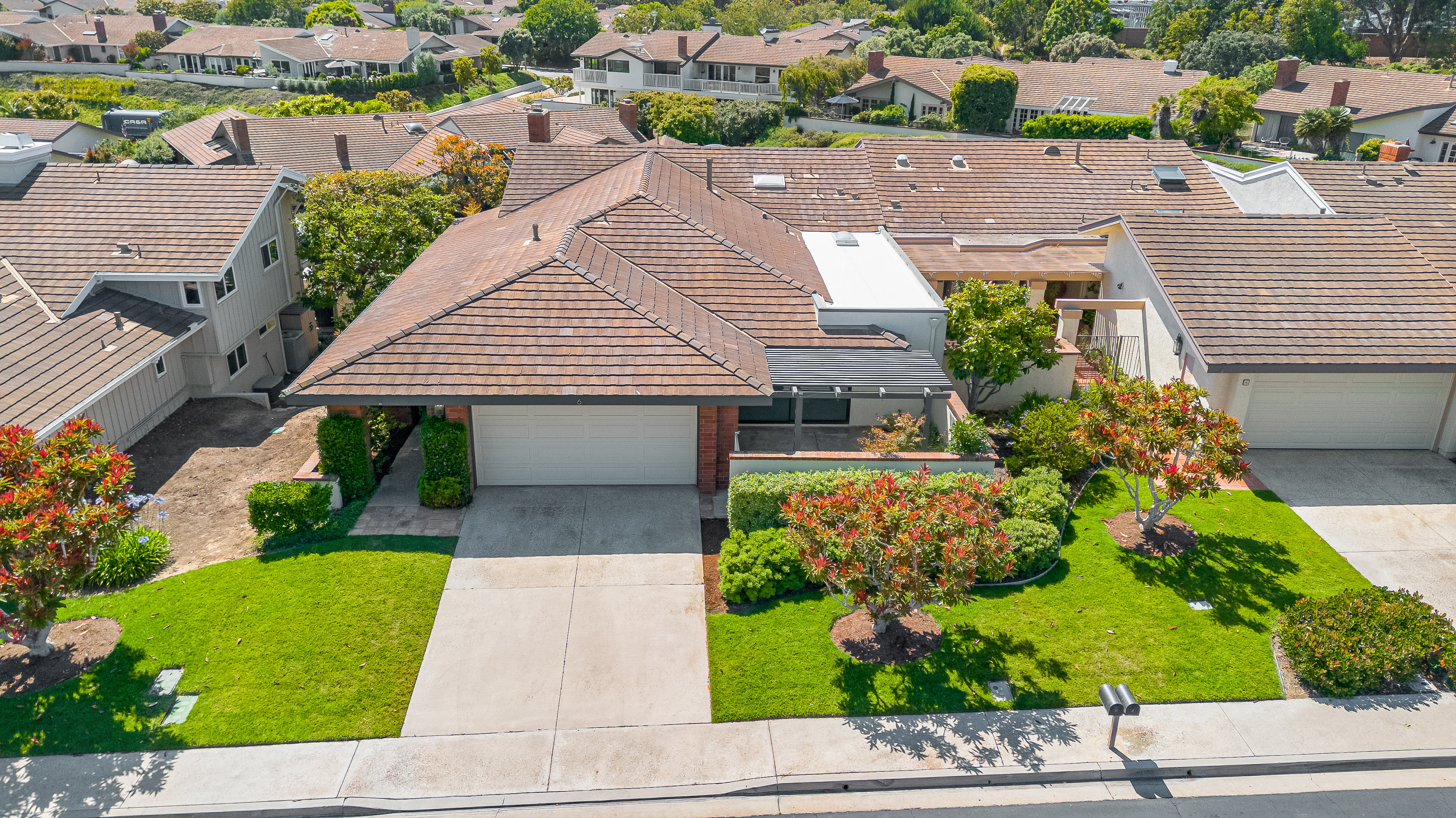 6 Skysail Drive 