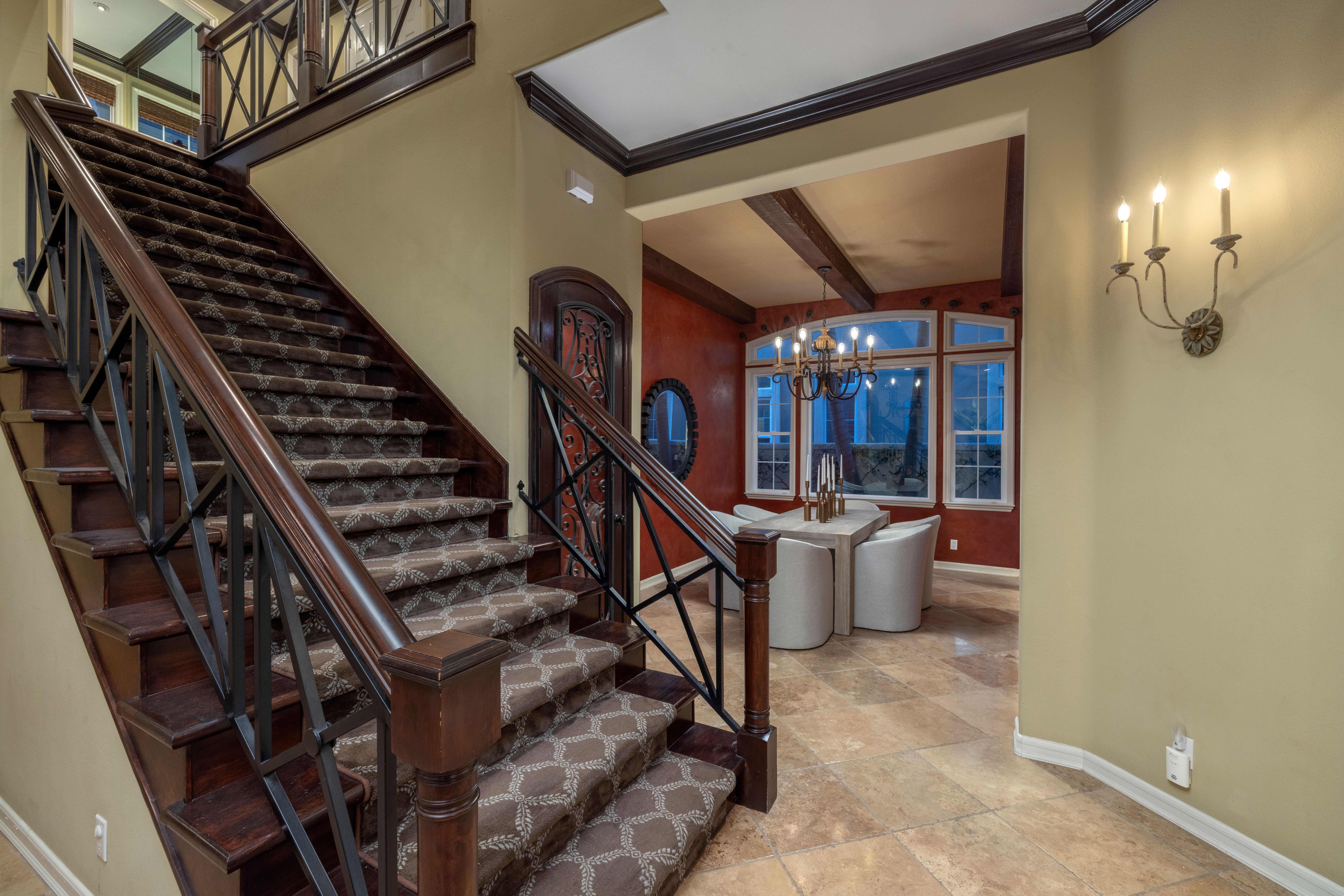 5676 Ocean Terrace Drive 