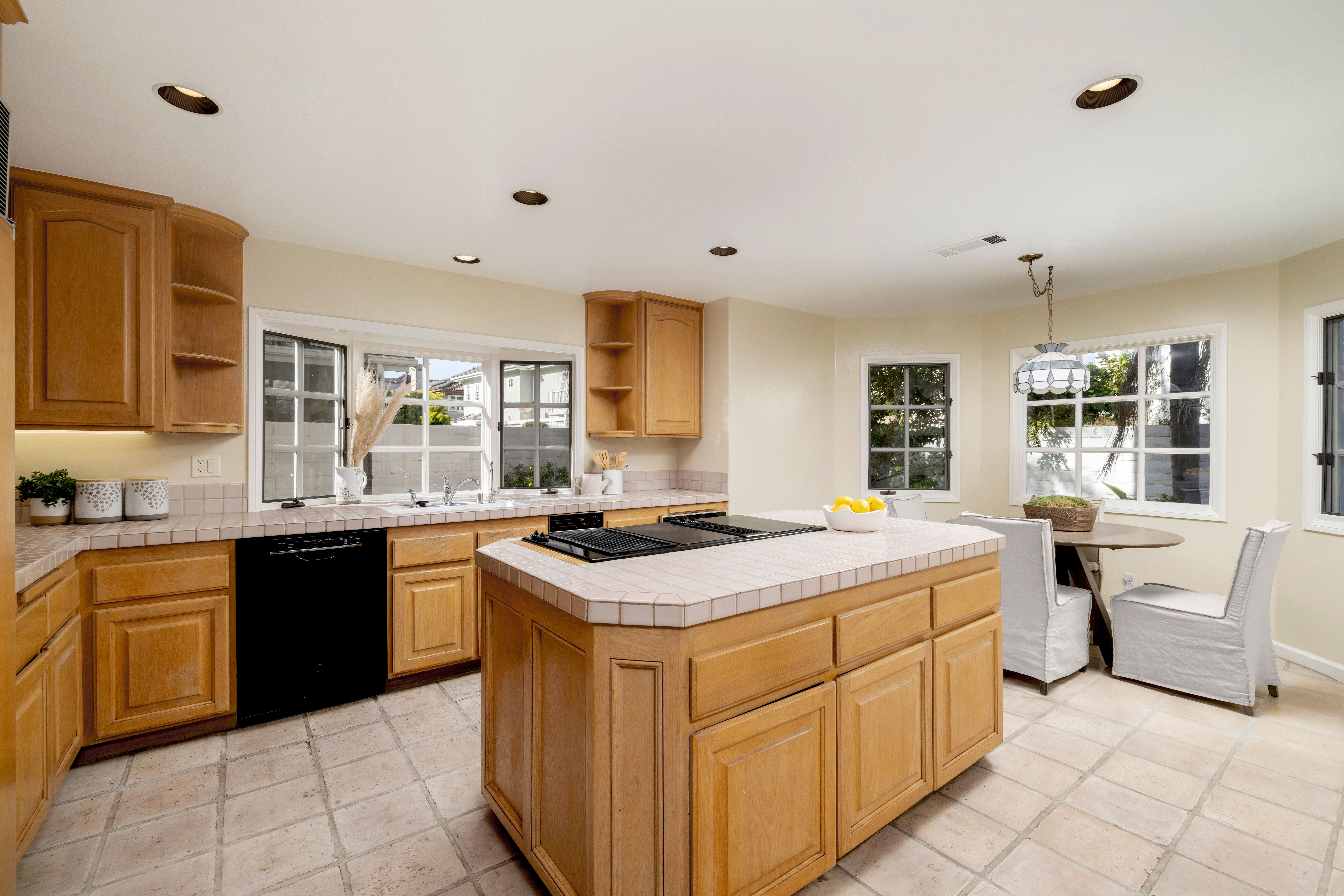 16182 Santa Barbara Lane 
