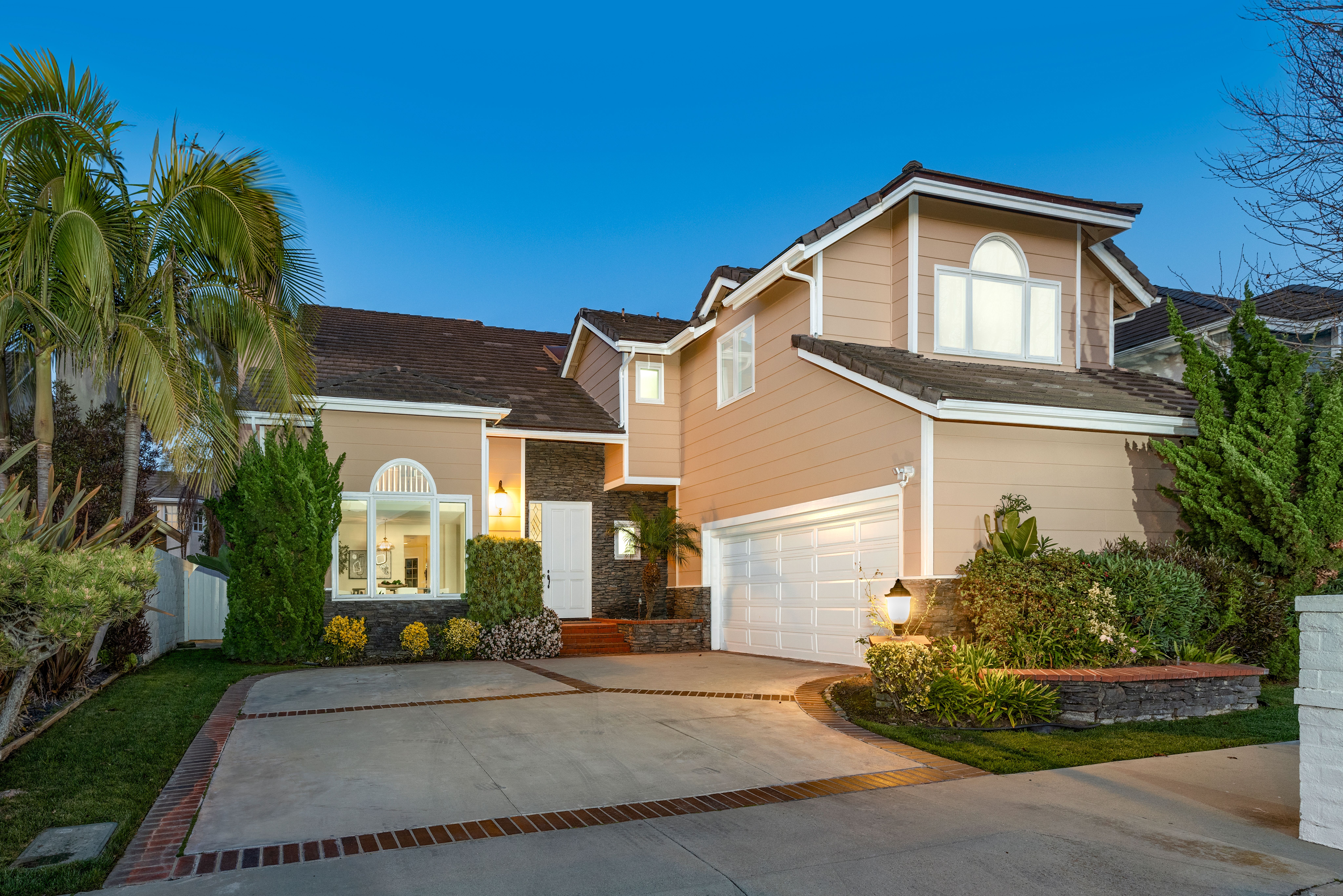 16182 Santa Barbara Lane 