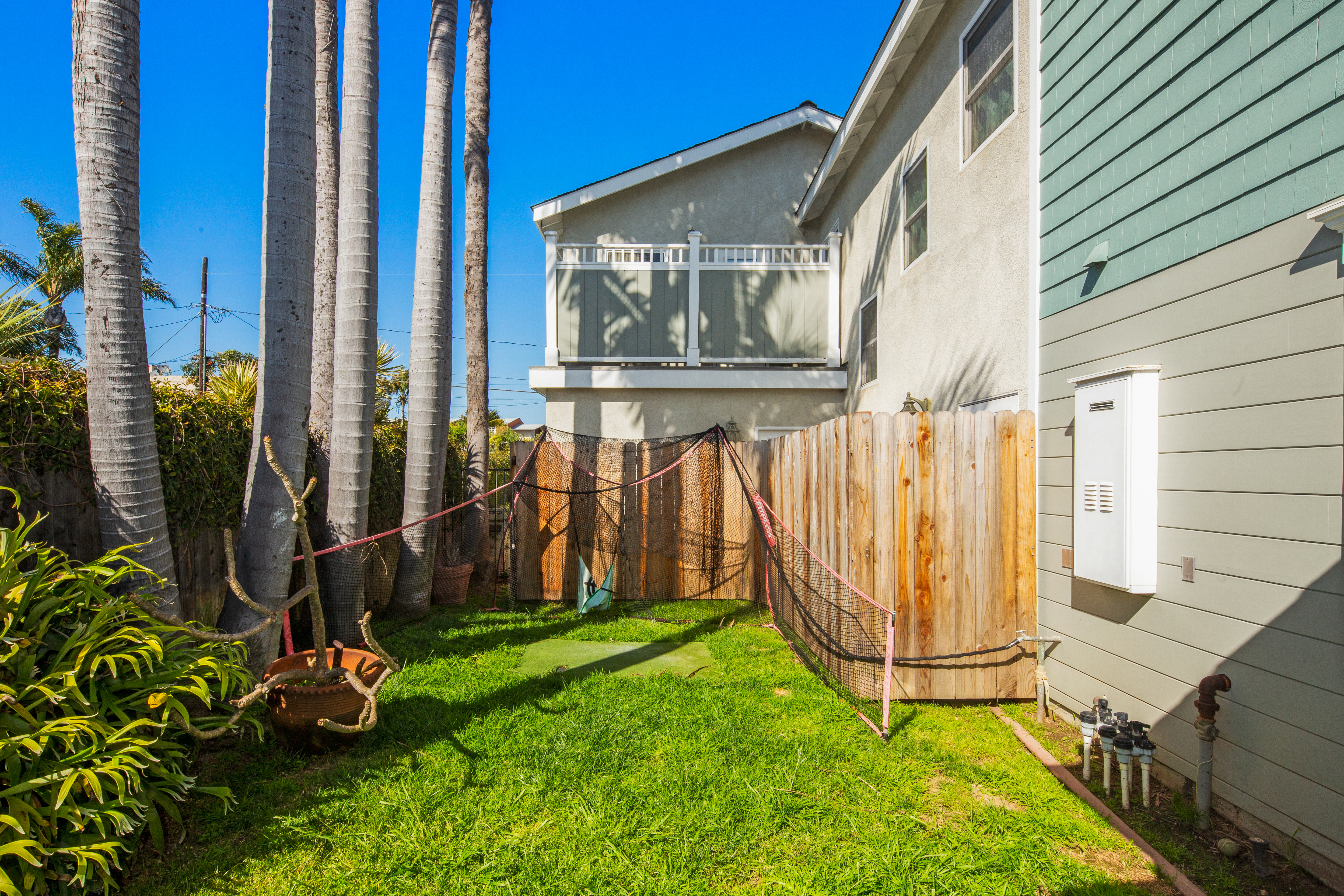 222 Costa Mesa Street 