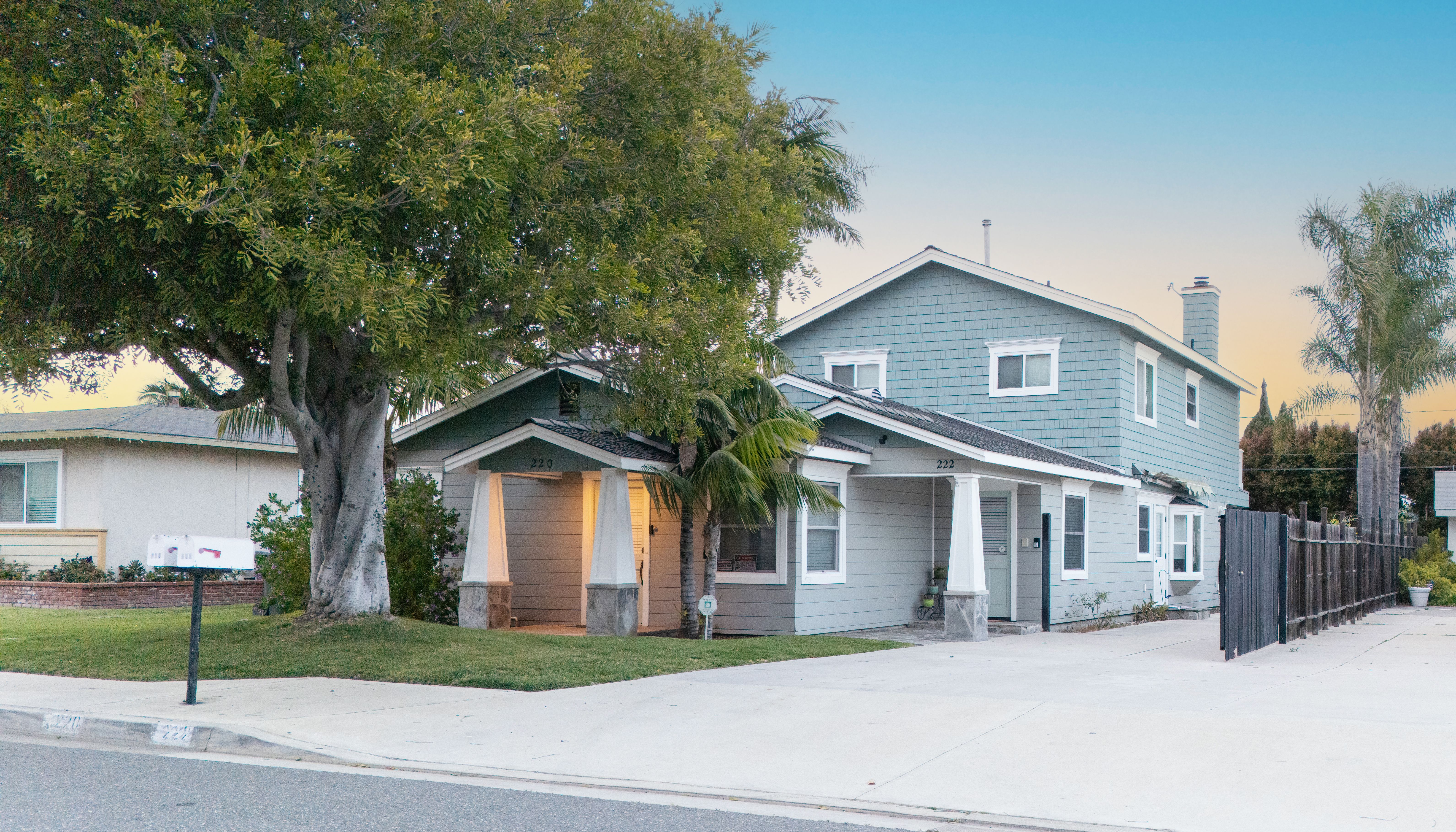 222 Costa Mesa Street 