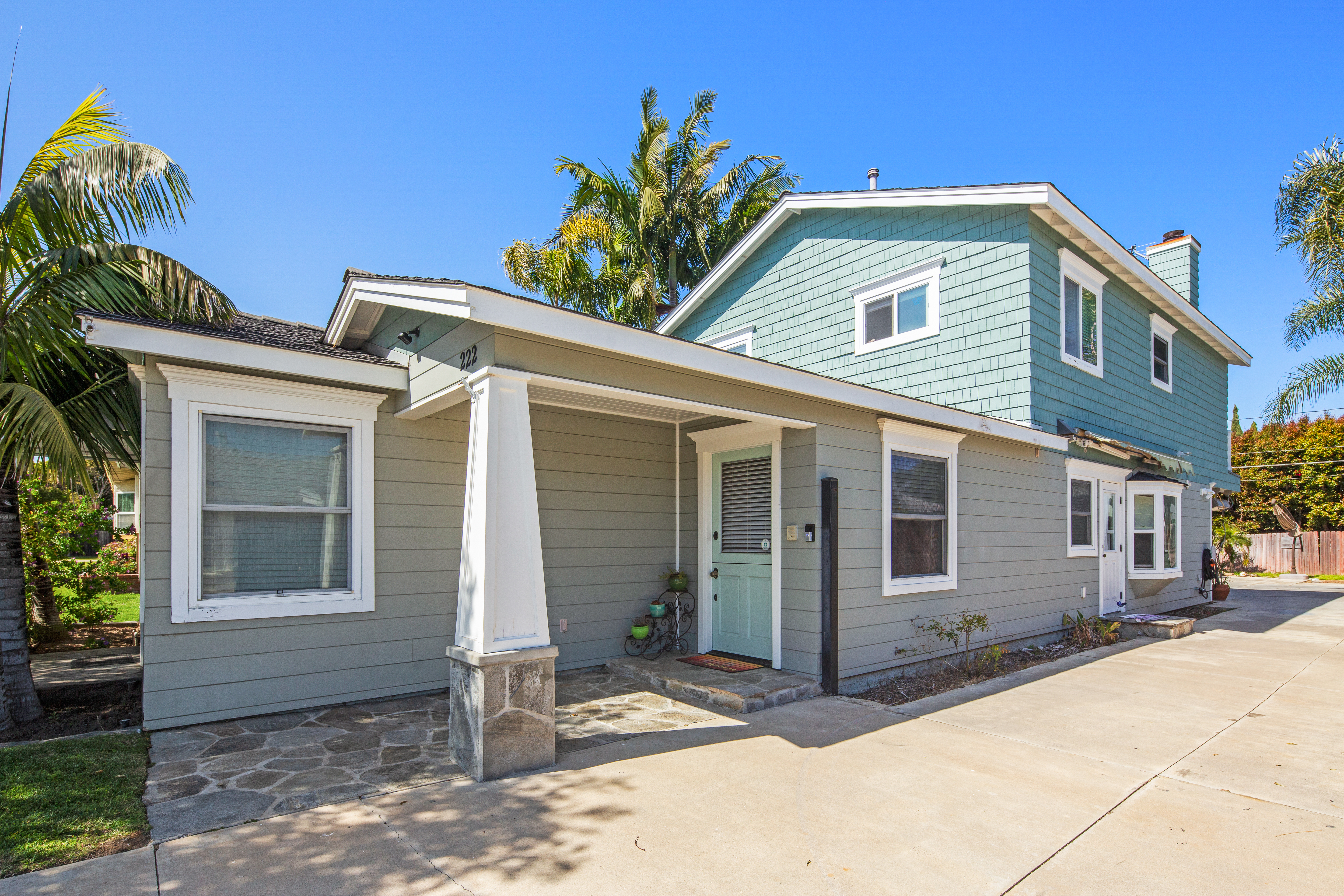 222 Costa Mesa Street 